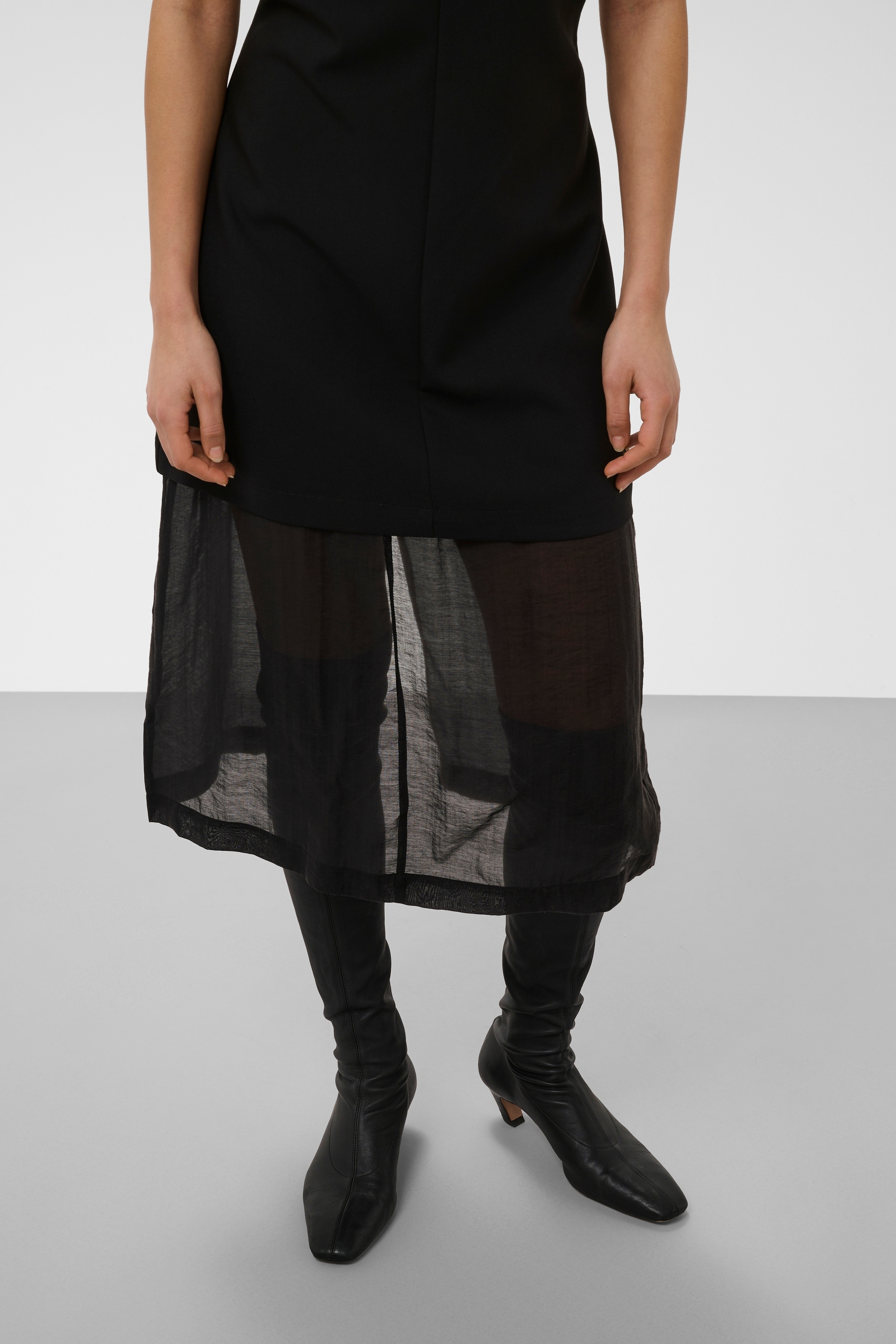SOAKED IN LUXURY Midikleid »Damen Kleid SLDimitra«