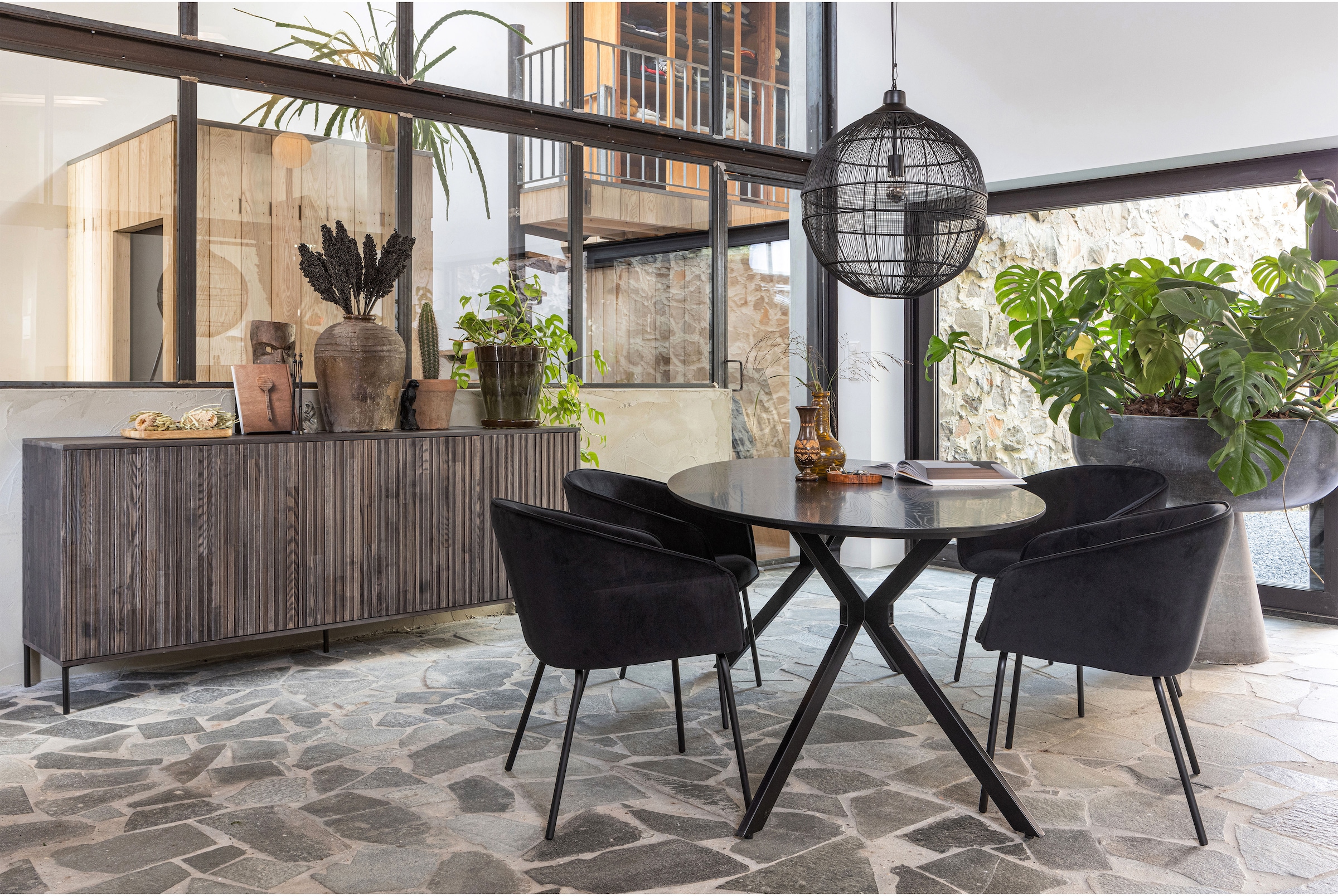 WOOOD Lowboard »WOOOD NEW GRAVURE KOMMODE 200 CM KIEFER DUST [fsc]« New Gravure Sideboard von WOOOD, elegantes Design und viel Stauraum