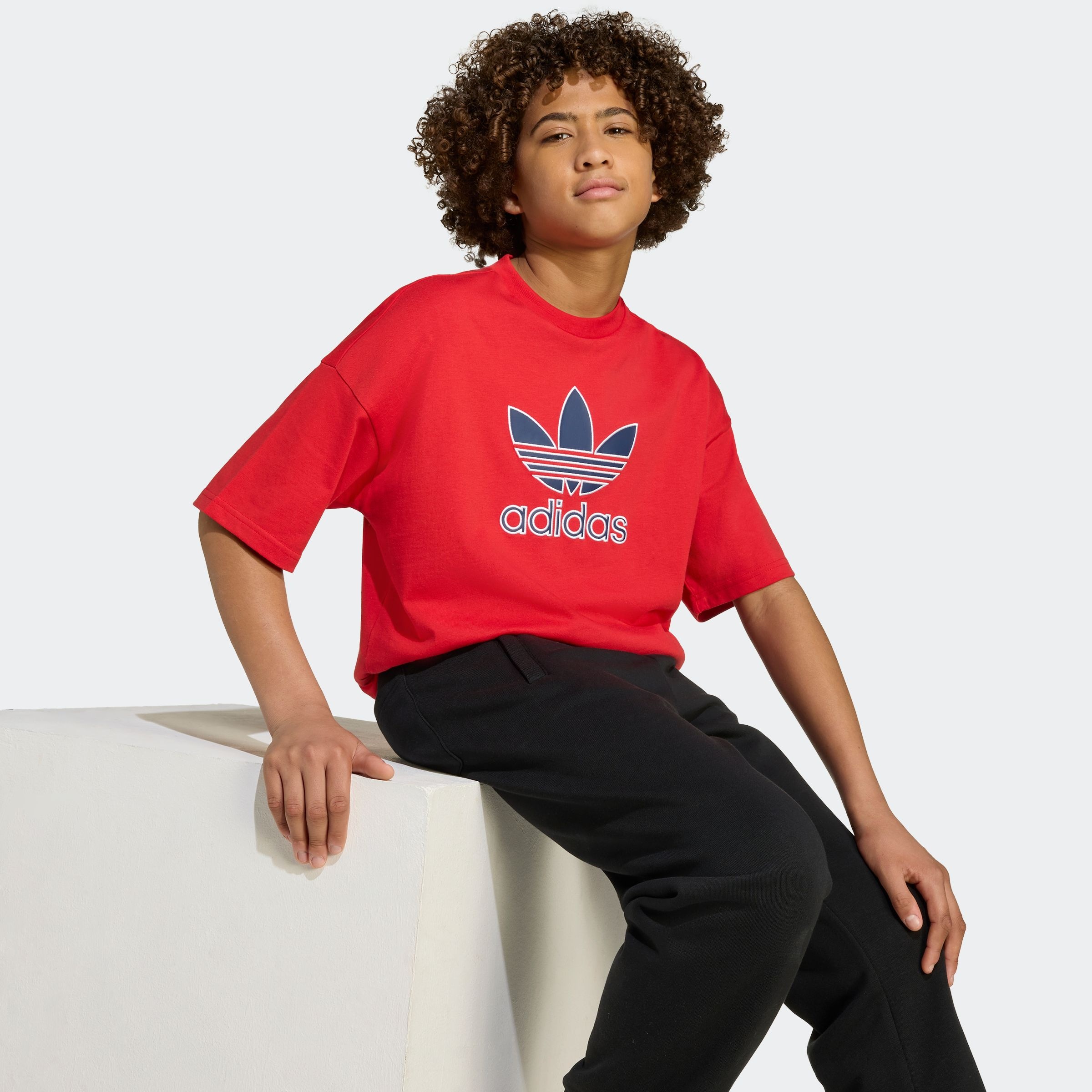 adidas Originals T-Shirt »TEE« lockerer und lässiger Schnitt, für Kinder, mit großem Trefoil-Logo