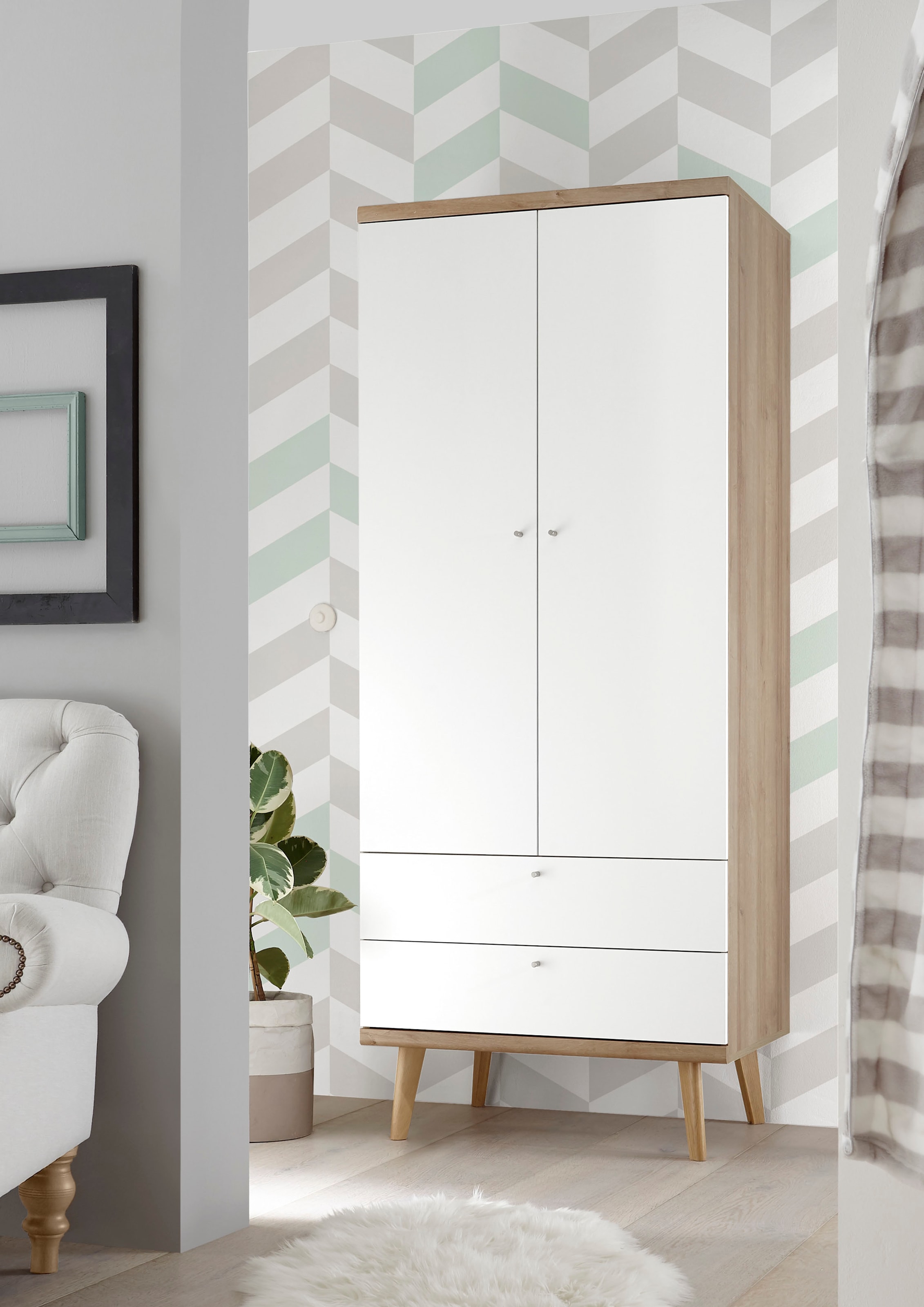 andas Kleiderschrank »MERLE«, im skandinavischen Design, aus der freundin  Home Collection auf Raten bestellen