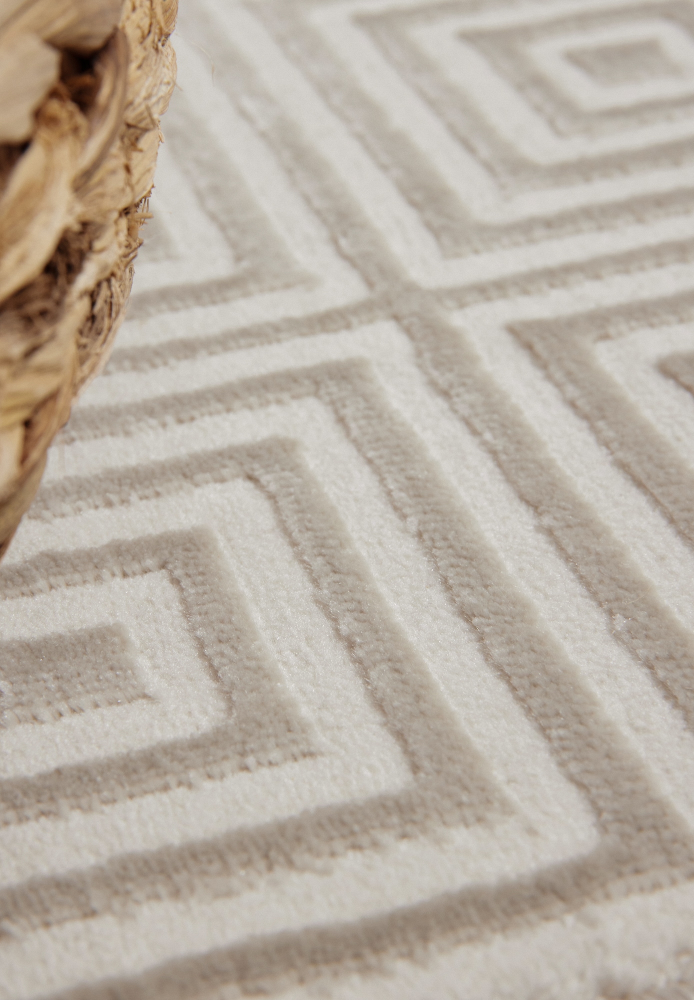 ELLE DECORATION Designteppich »Tourmaline«, rechteckig, 9 mm Höhe, Wohnzimmer, Schlafzimmer, Läufer, Hoch-Tief Effekt, Flur, Glanz