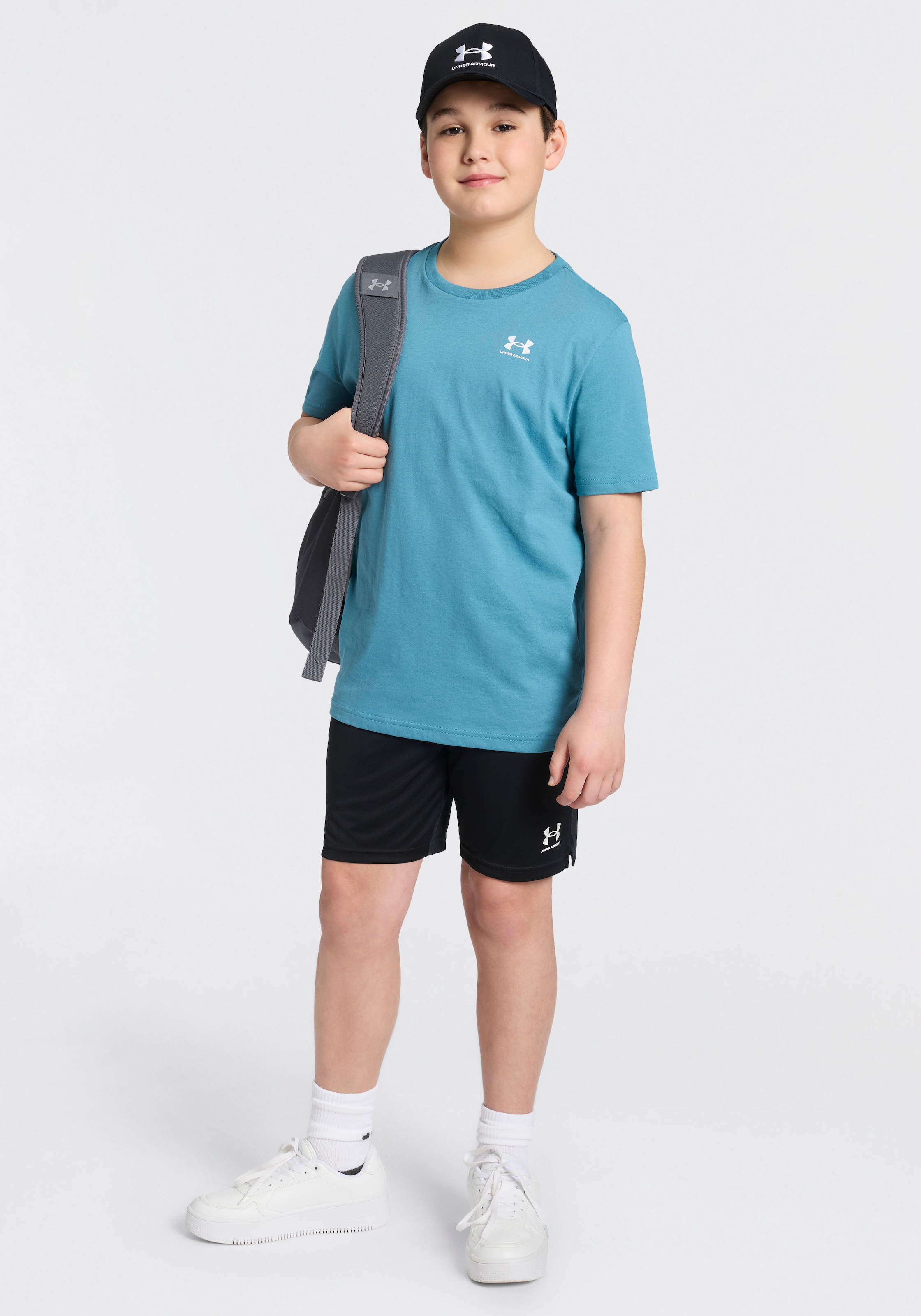 Under Armour® Trainingsshorts »UA Y CH. CORE SHORT für Jungen«  für Jungen, schnell trocknendes Material, bequeme Passform