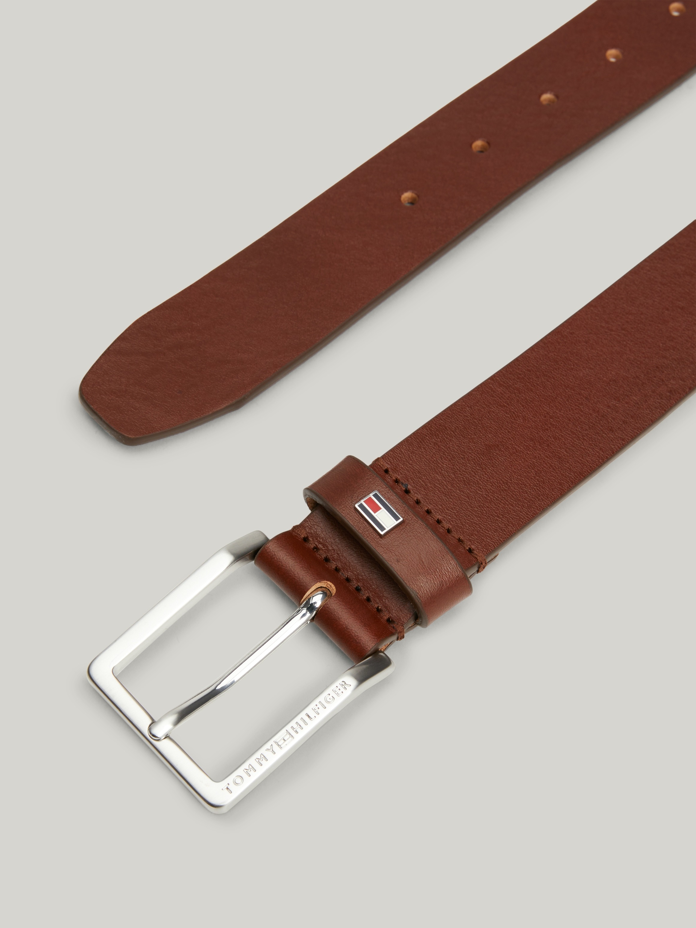 Tommy Hilfiger Ledergürtel »Oliver Extended 3,5 cm«, mit klassischer Metallschnalle