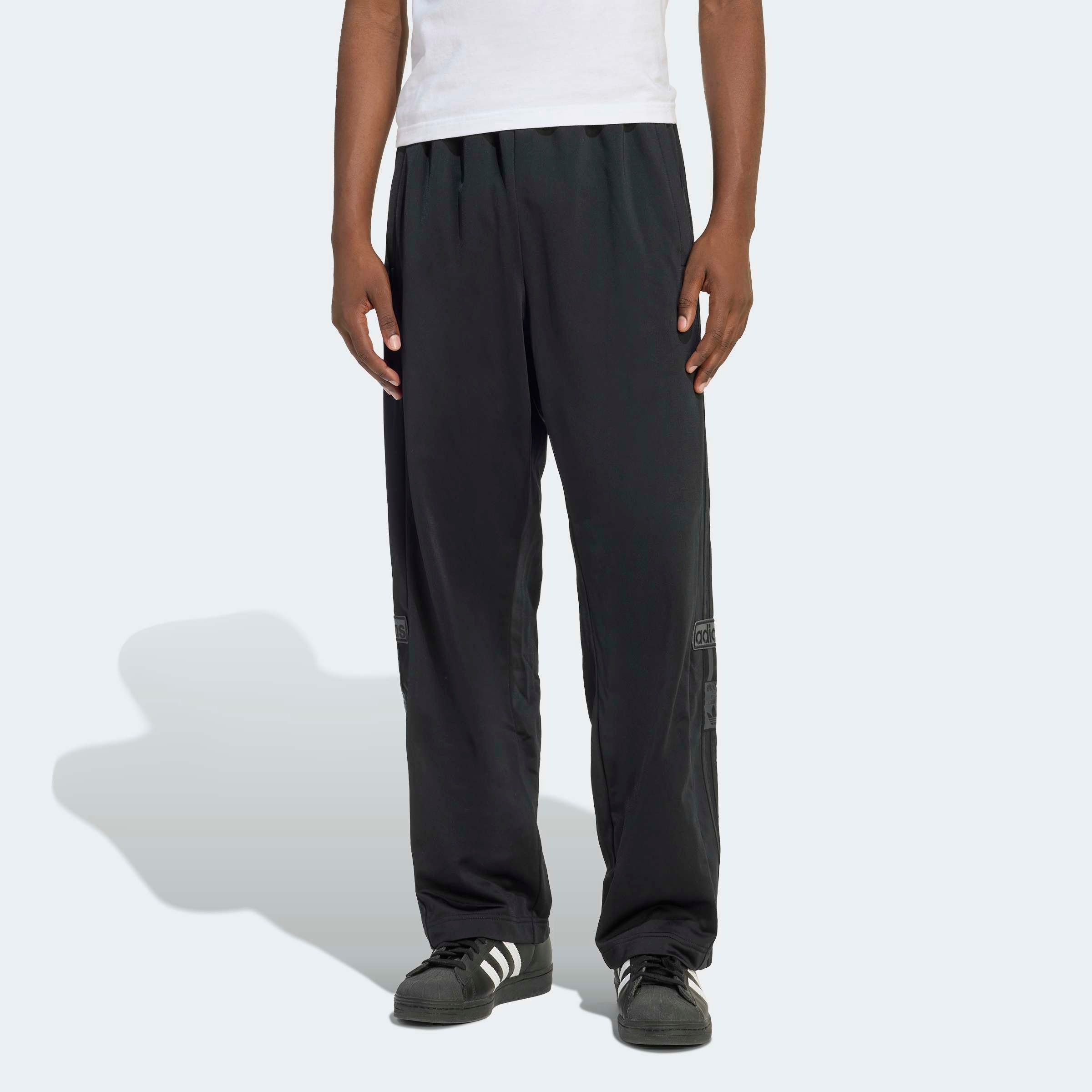 adidas Originals, Herren, Sporthose »ADIBREAK TP«, Black/Black, N-Gr, L - N-Gr, Black/Black, Kultige Trainingshose mit weitenregulierbarem Kordelzug, 
