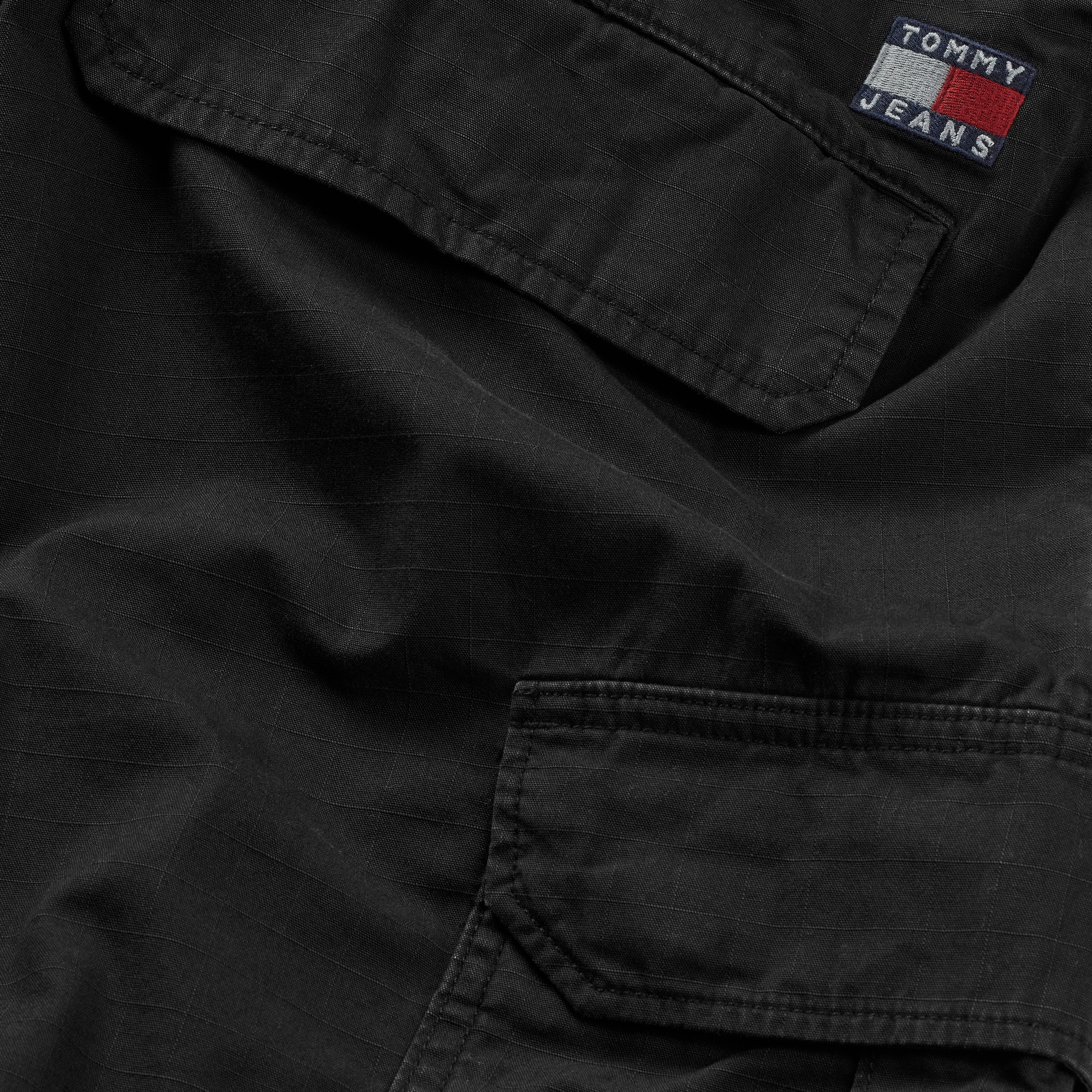 Tommy Jeans Cargoshorts »TJM OTIS CARGO REG SHORTS«, Mit Gürtelschlaufen