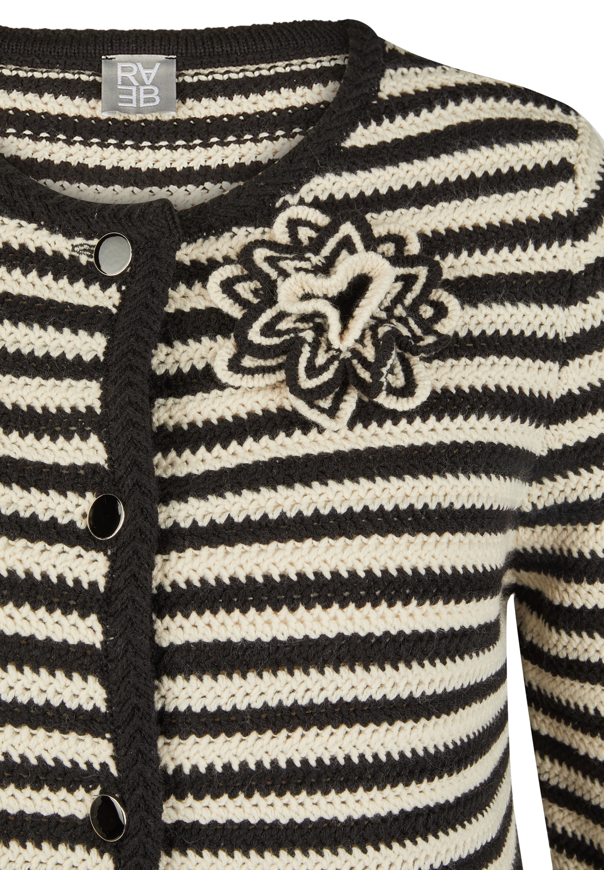 Rabe Cardigan Strickjacke im Streifen-Look / Knopfleiste / Rundhals / Häkel-Detail