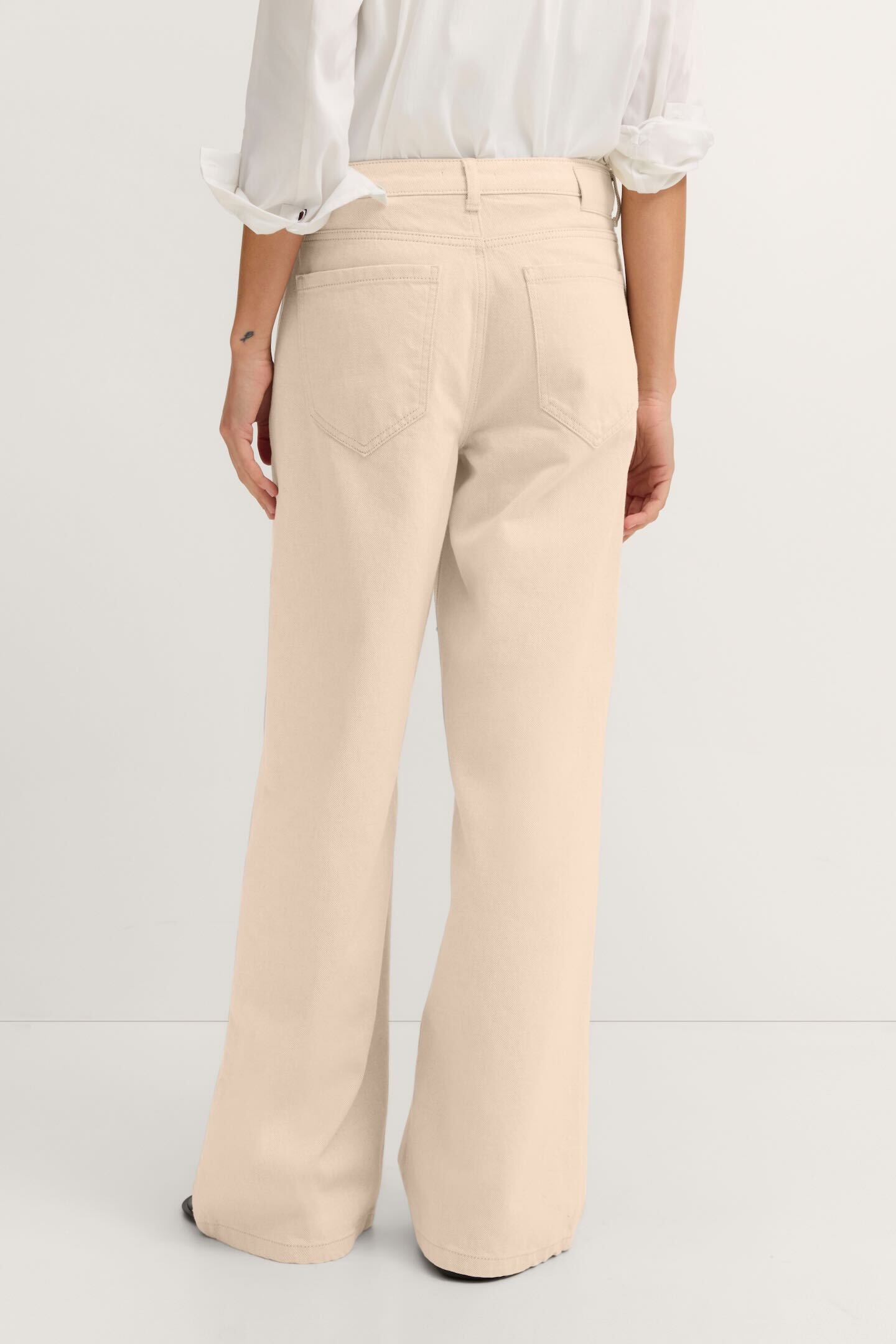 bugatti 5-Pocket-Jeans »Baumwolle« mit einem geraden Bein