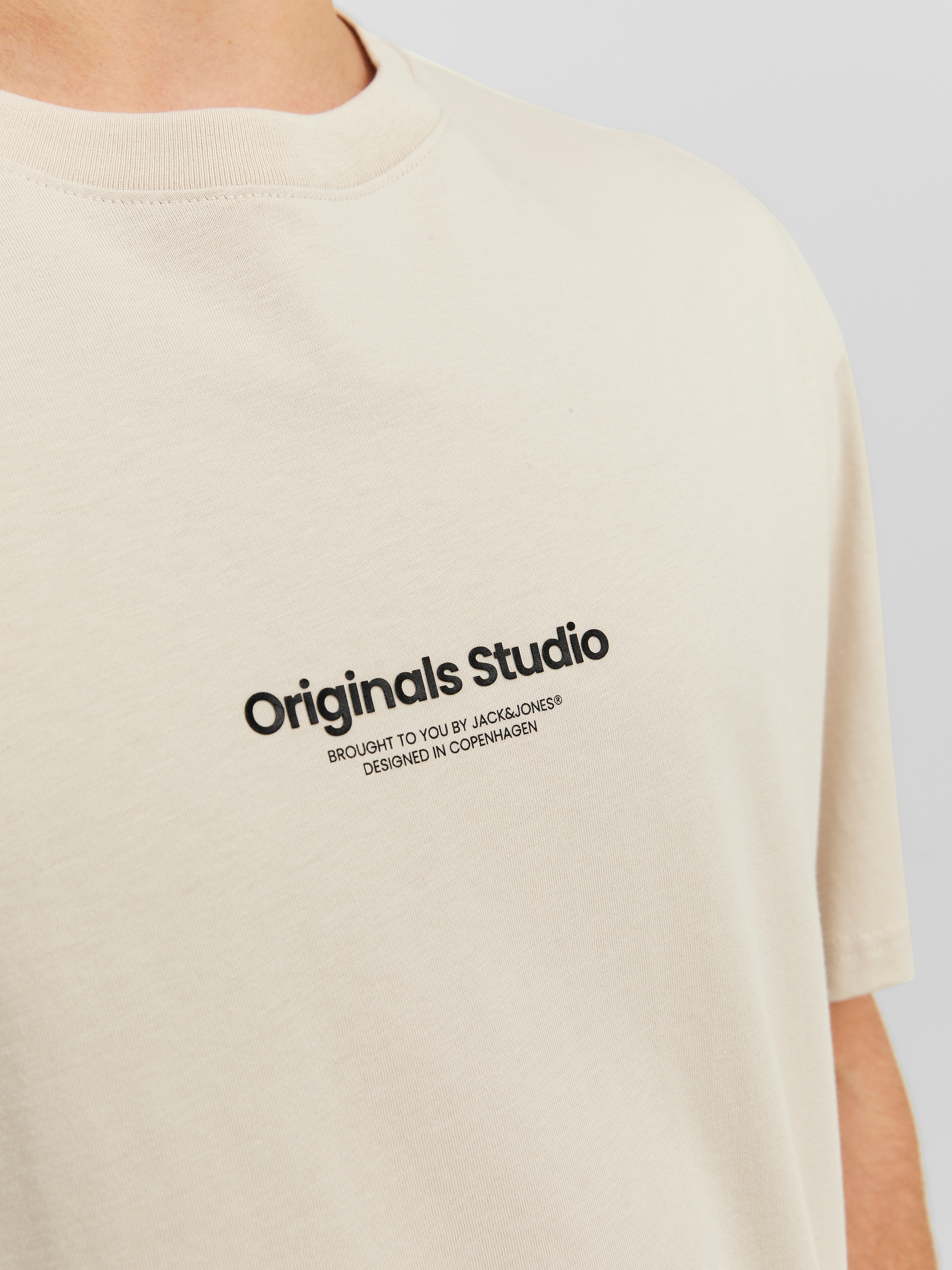 Jack & Jones Rundhalsshirt »JORVESTERBRO TEE SS CREW NECK NOOS«
