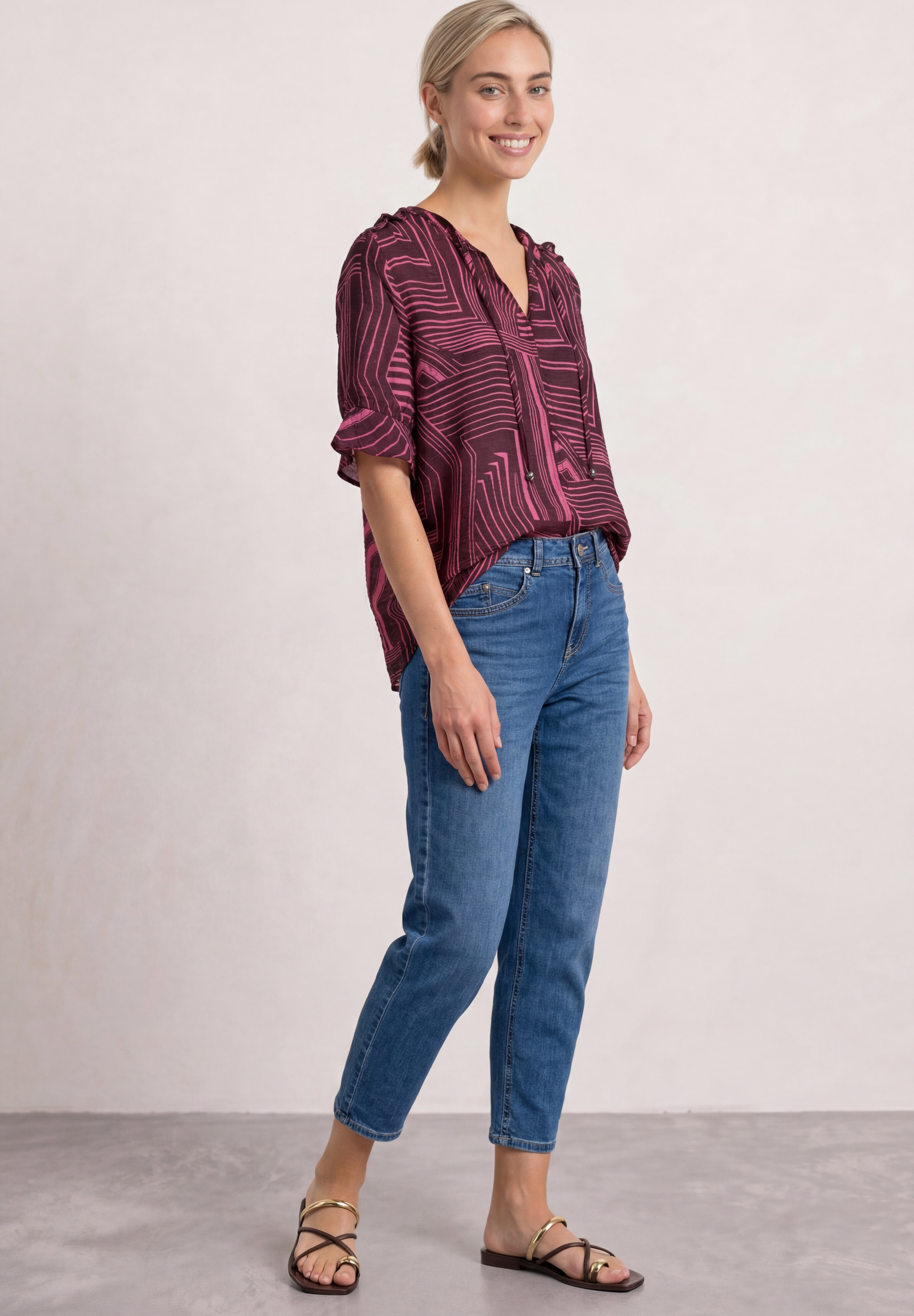 STREET ONE Kurzarmbluse Kurzarm Tunika-Sommerbluse mit grafischem Muster
