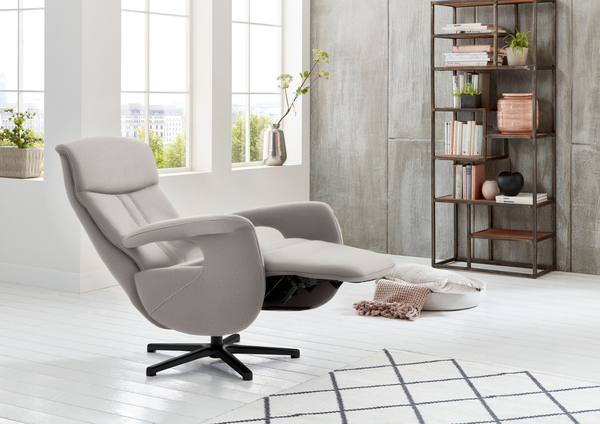 Die PlanBar Relaxsessel »MP-RS18073«, 360° drehbar, inkl. man. Kopfpolsterverstellung u. Relax-Funktion