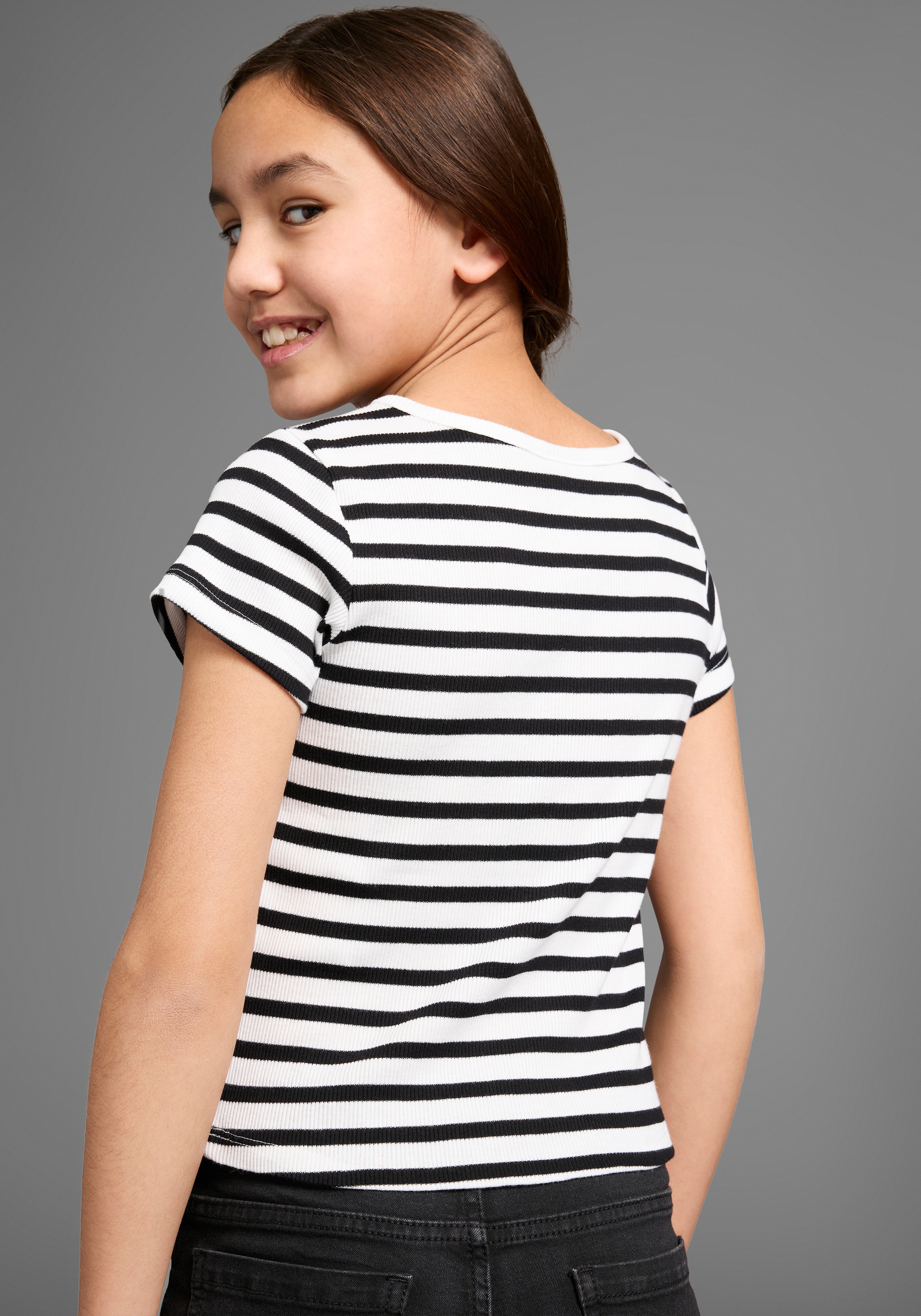 KIDSWORLD T-Shirt »2er Pack T-Shirts in elastischer Rippqualität« Packung, 2, 2 Stk. 2er Packung T-Shirts