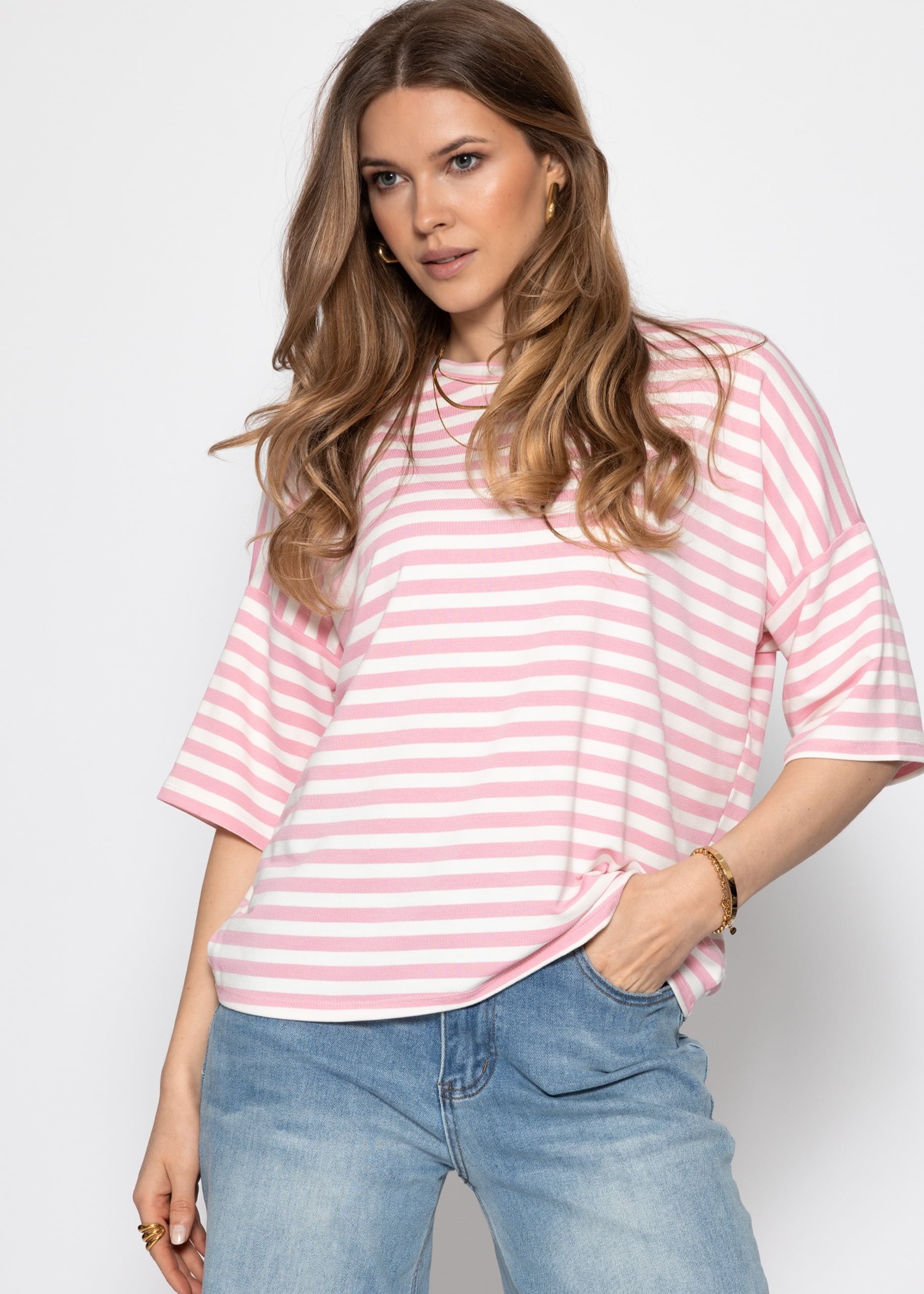SASSYCLASSY Oversize-Shirt »Oversize T-Shirt mit Streifen« Lässiges Shirt mit Rundhalsausschnitt und weiten Ärmeln Rosa Weiß