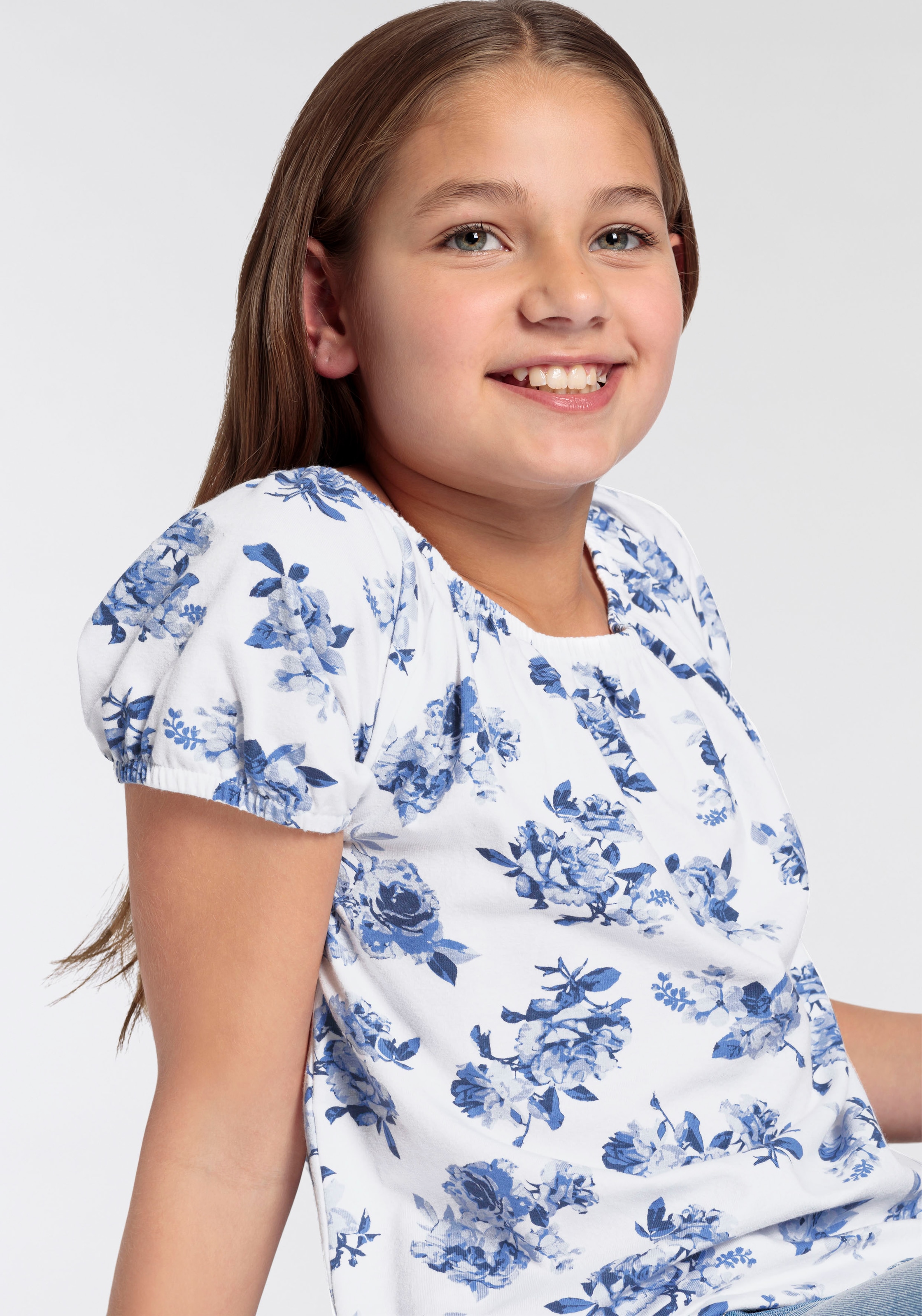 KangaROOS Carmenshirt »Kangaroos Mädchen« Kurzarm,  dynamische Passform,  Allover-Druck,  Carmenausschnitt