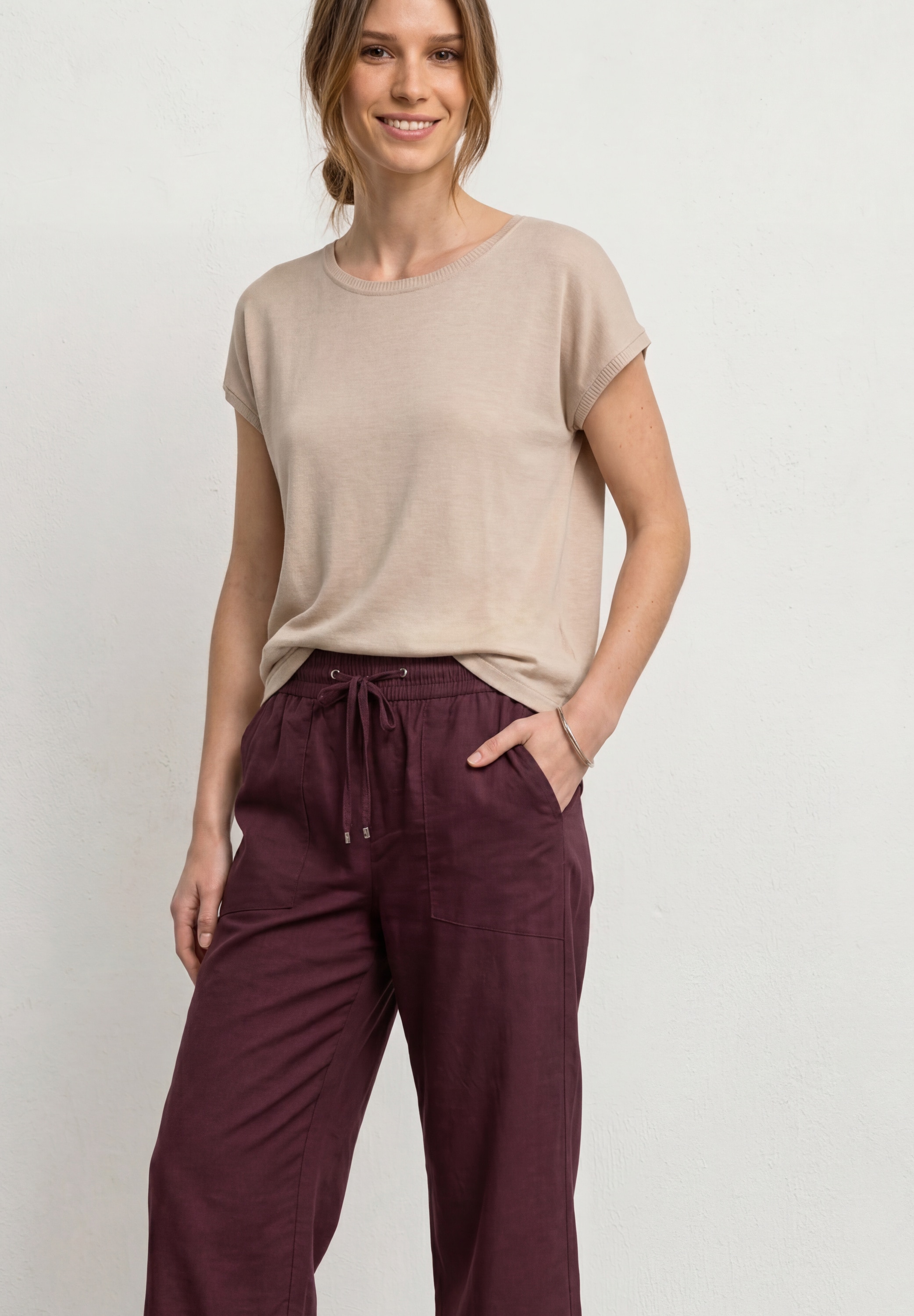 STREET ONE Stoffhose »Style Amalia«  Sommerhose mit elastischem Bund und Tunnelzug