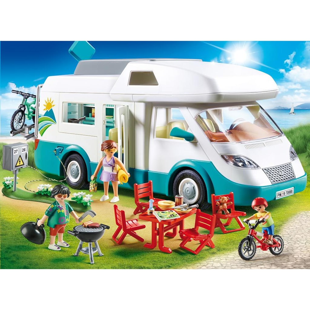 Playmobil® Konstruktions-Spielset »Familien-Wohnmobil, Family Fun«, (135 St.), Made in Europe