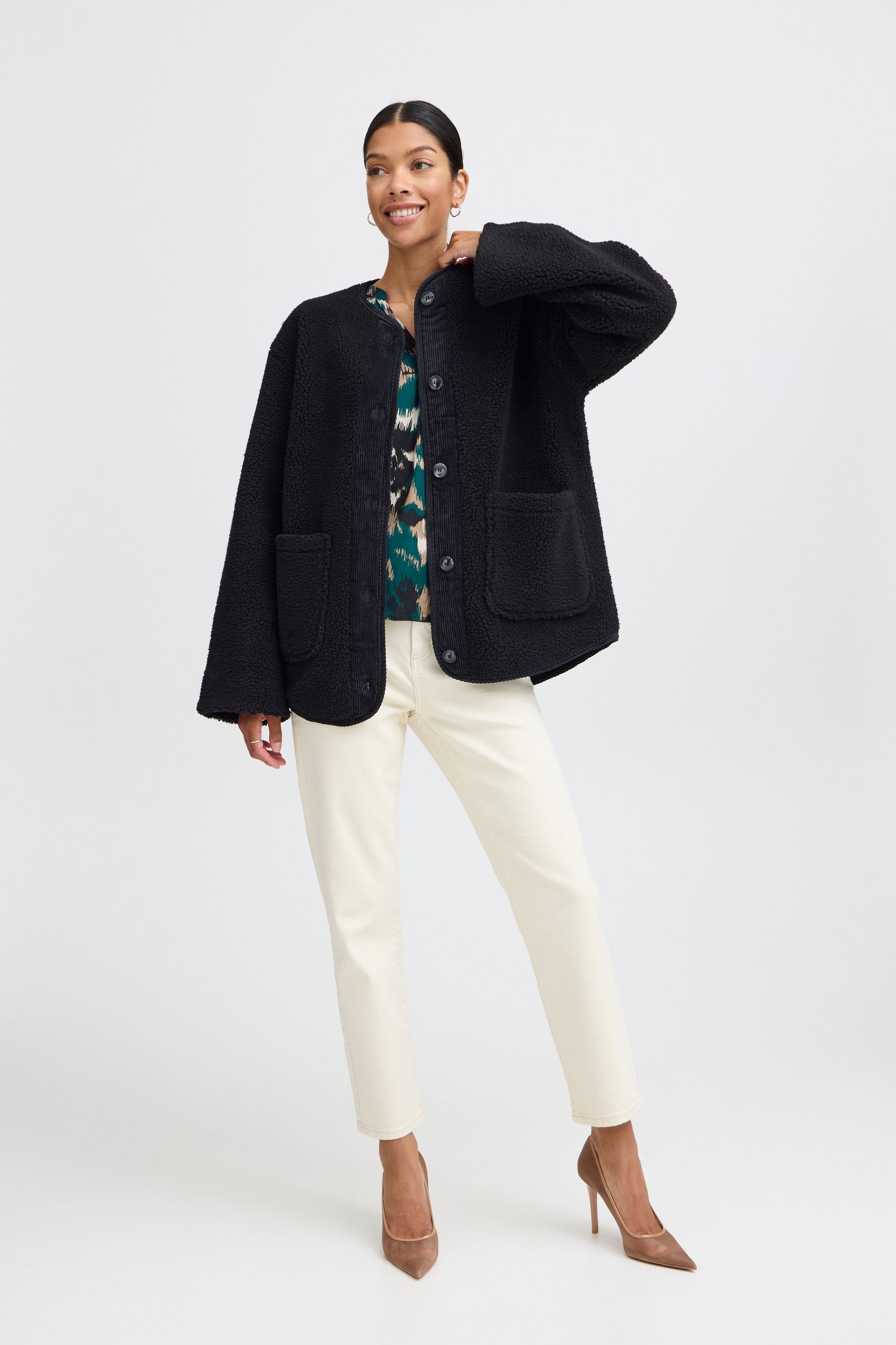 b.young Plüschjacke »Plüschjacke BYCOTTY JACKET -«