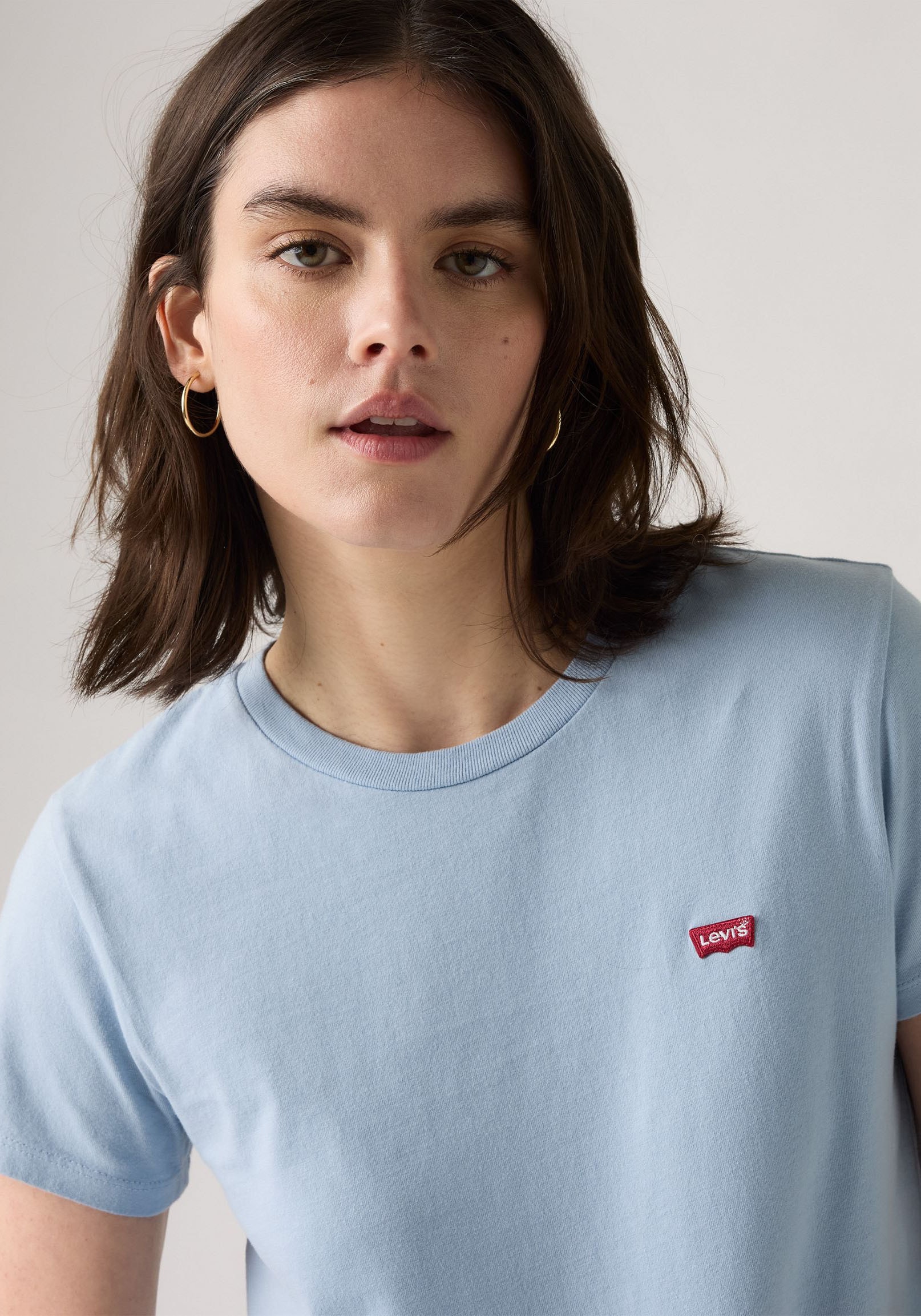 Levi's® T-Shirt »TEE Minilogo«, mit kleiner Logostickerei