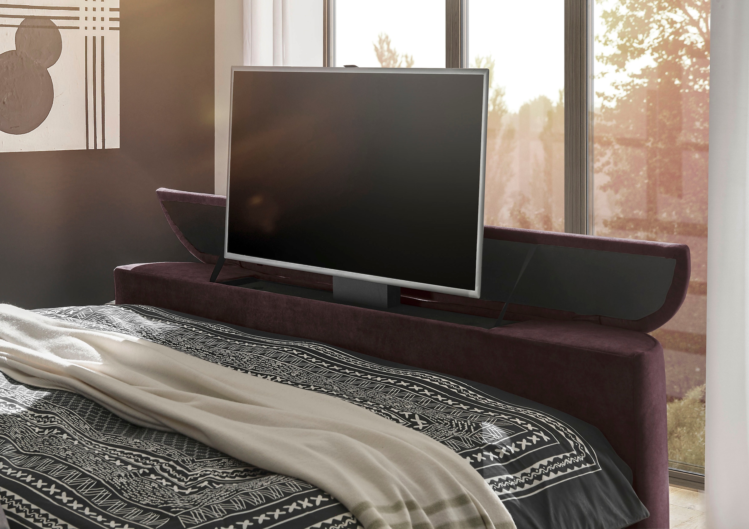 ED EXCITING DESIGN Boxspringbett »Dallas«,  inkl. Topper, LED-Beleuchtung, TV Halterung (bis 40 Zoll) und 2 Bettkästen