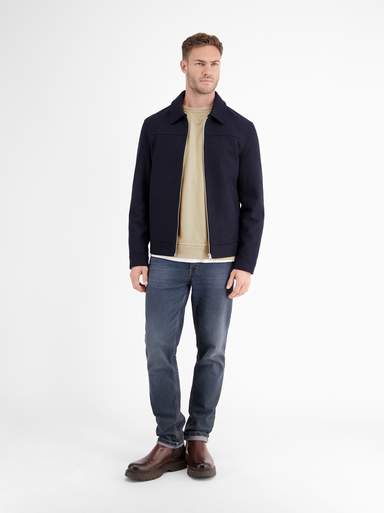LERROS Sweatshirt »LERROS Urbaner Sweatshirtstyle, weiche Haptik«