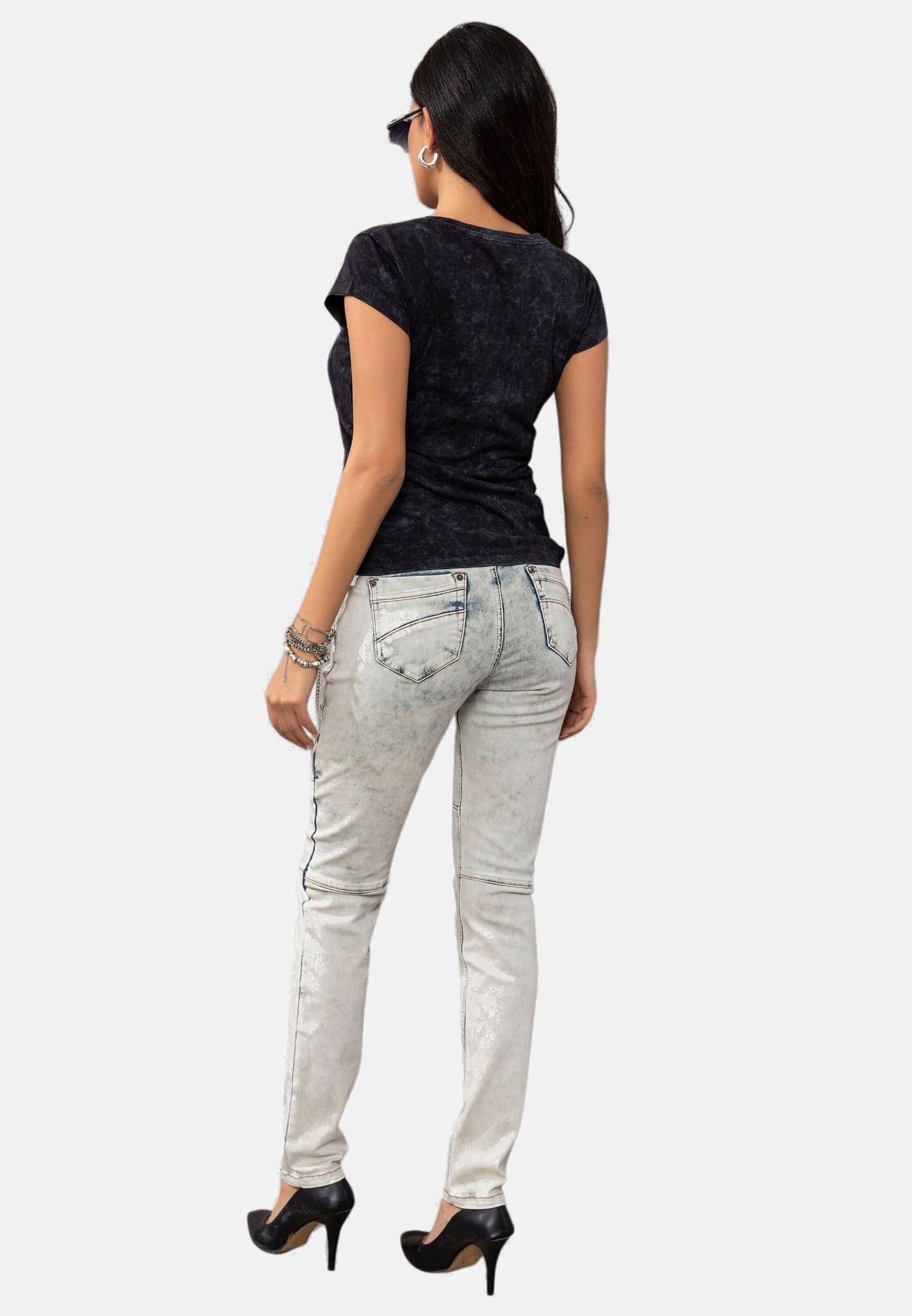 Cipo & Baxx Slim-fit-Jeans »Cipo & Baxx Jeans« mit extravagantem Nahtdesign, WD382