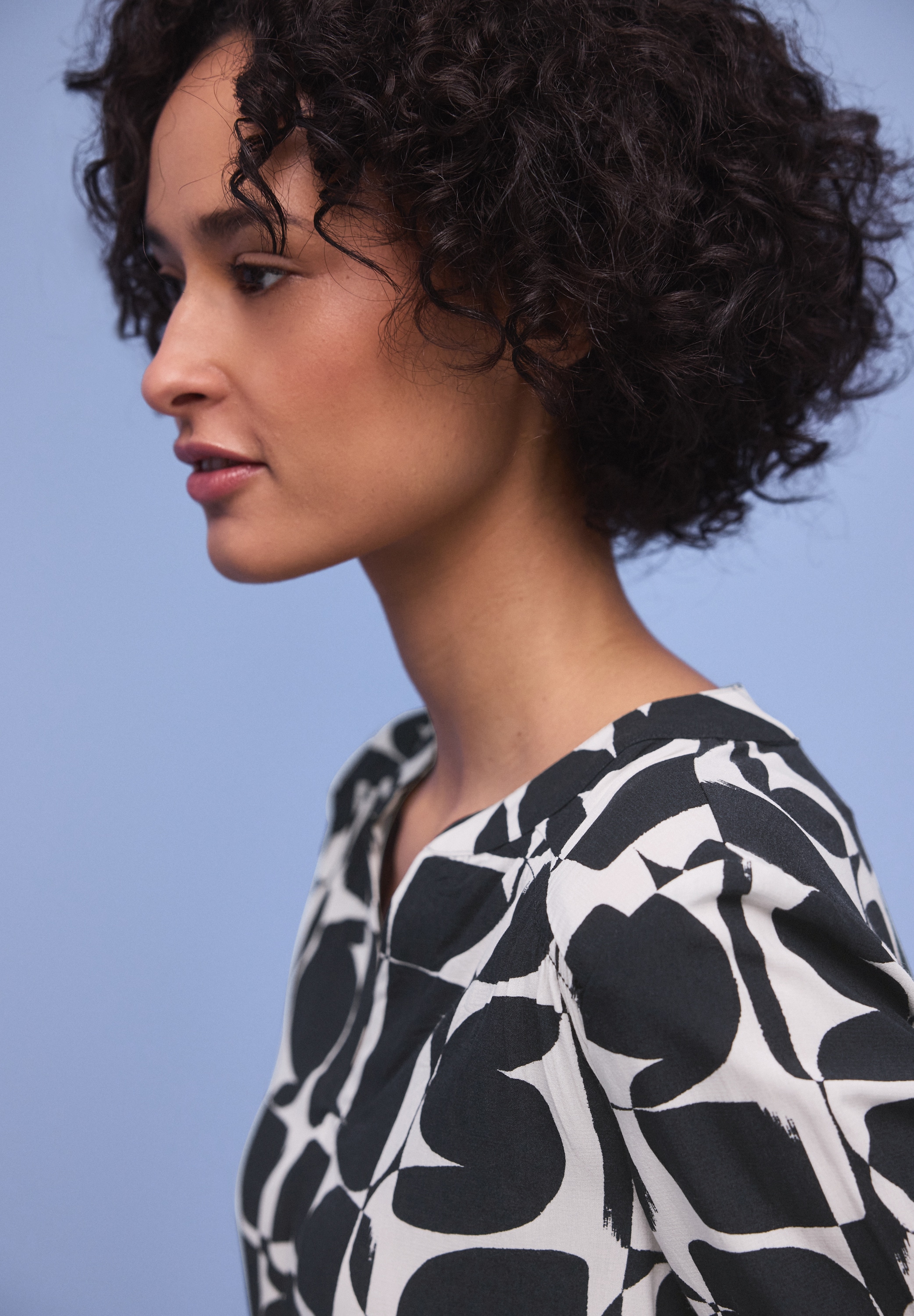 STREET ONE Langarmshirt im gemustertem Strukturmix