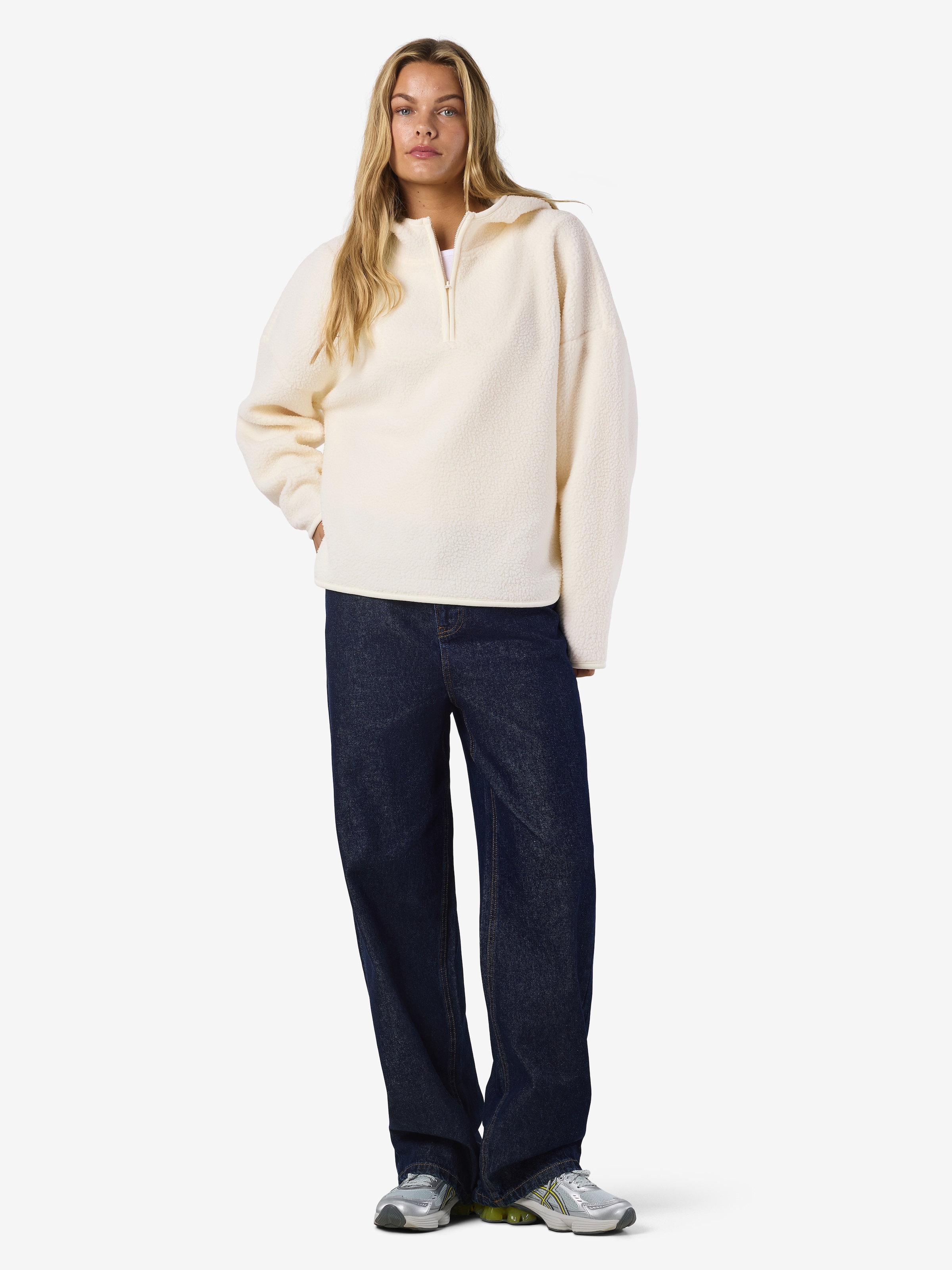 Noisy may Fleecepullover »NMCOZY L/S HALFWAY ZIP SWEATER JRS NOOS«, Polyester, relaxed fit
