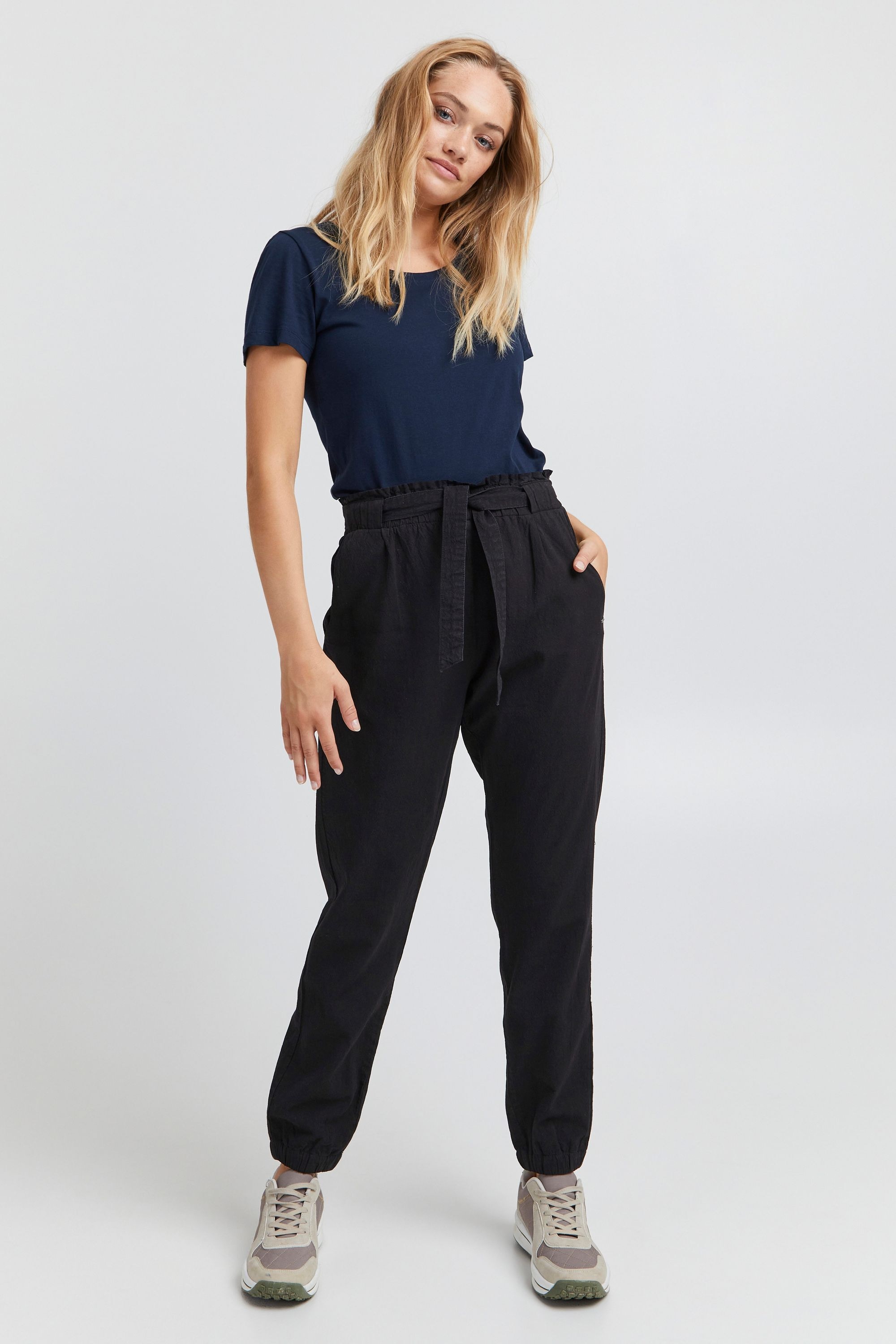 OXMO Stoffhose »Stoffhose OXLennja«