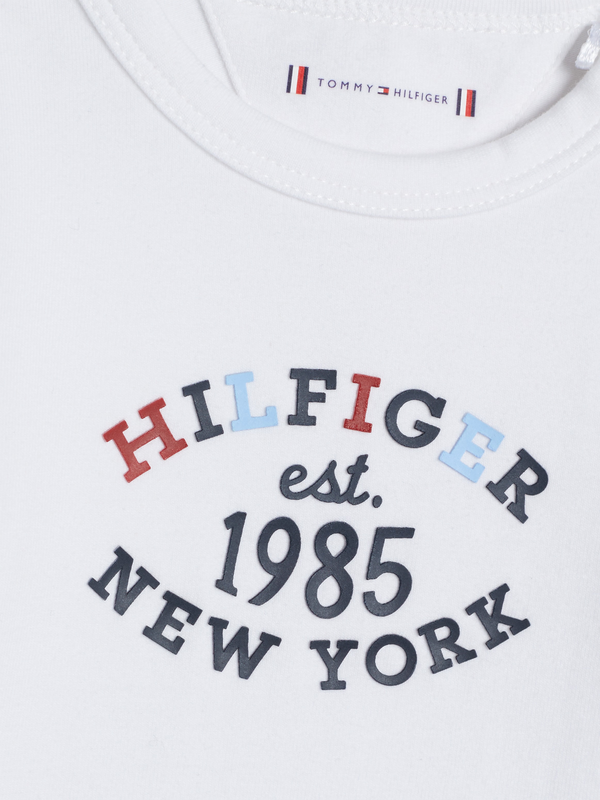 Tommy Hilfiger Langarmbody »MONOTYPE OVAL BODY LS«, Baby bis 2 Jahre, Drucker am Ausschnitt + im Schritt, Logoprint