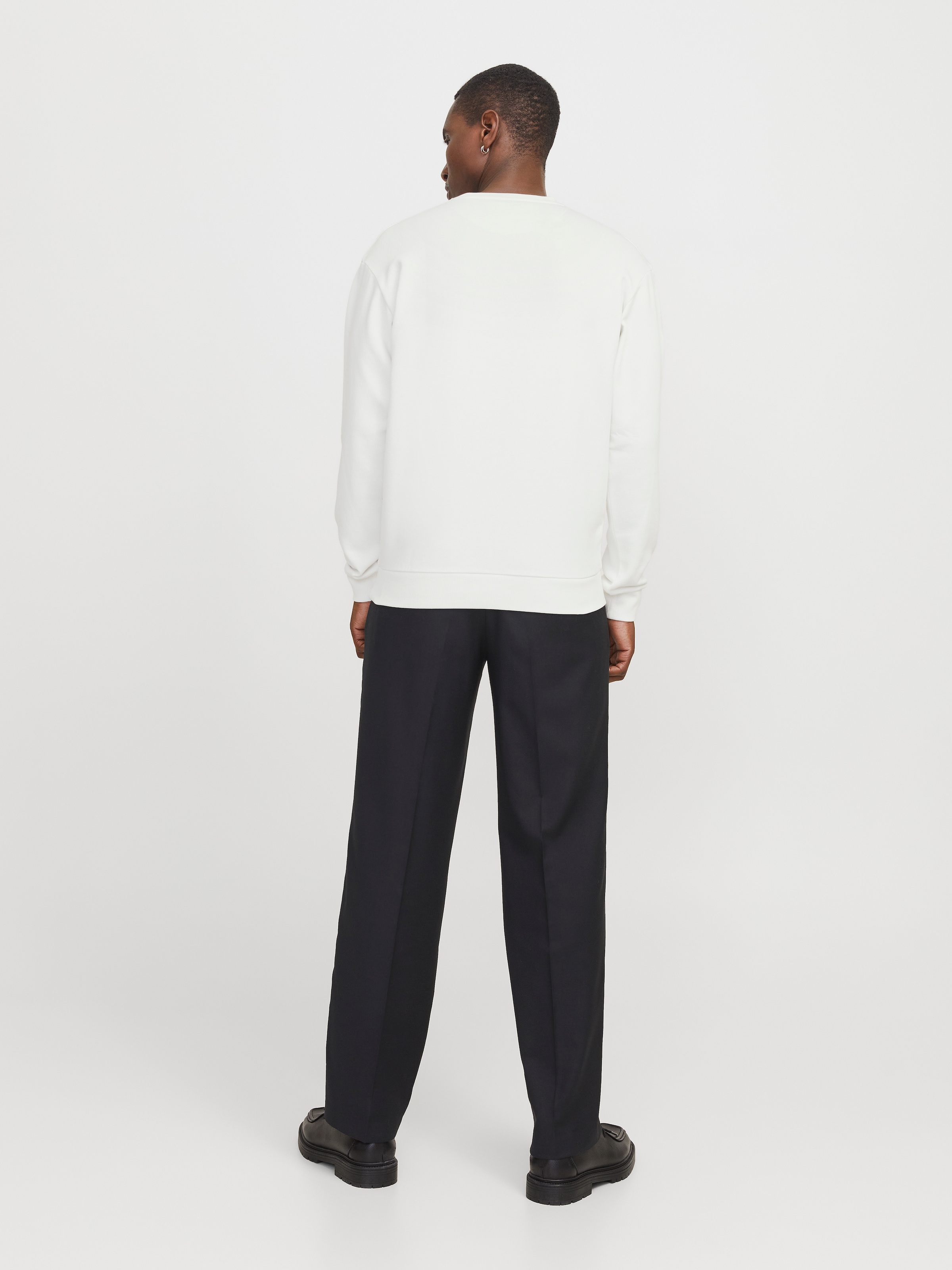 Jack & Jones Sweatshirt »JJEBRADLEY SWEAT CREW NOOS«, mit Rippbündchen