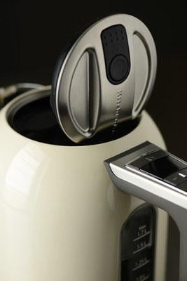 KitchenAid Wasserkocher »5KEK1722EAC ALMOND CREAM«, 1,7 l, 2400 W