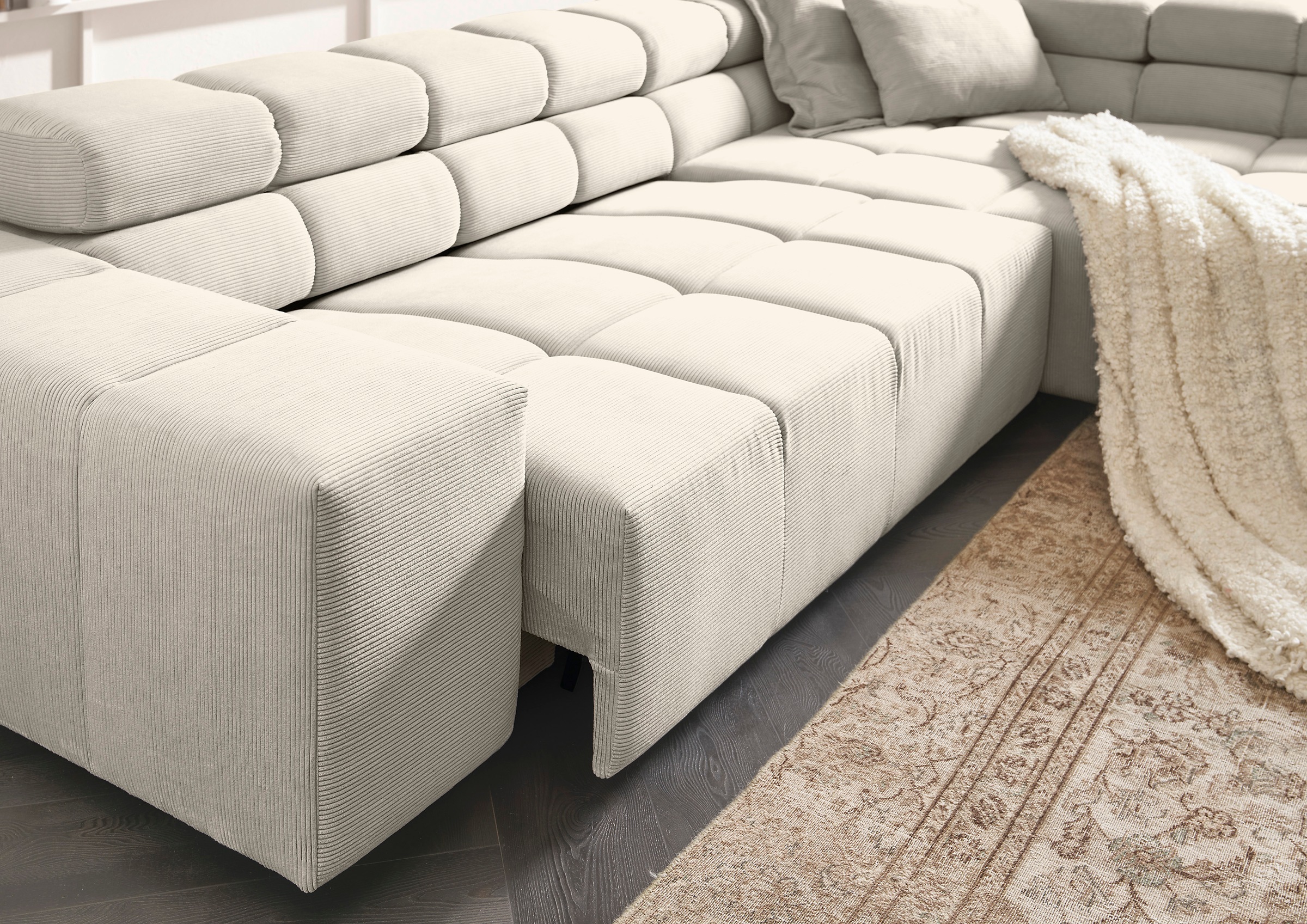 INOSIGN Ecksofa »Ancona incl. Kopfteilverstellung, Zierkissen Breite 319cm, L-Form«, wahlweise motorische Sitztiefenverstellung, auch in Cord + Easy Care