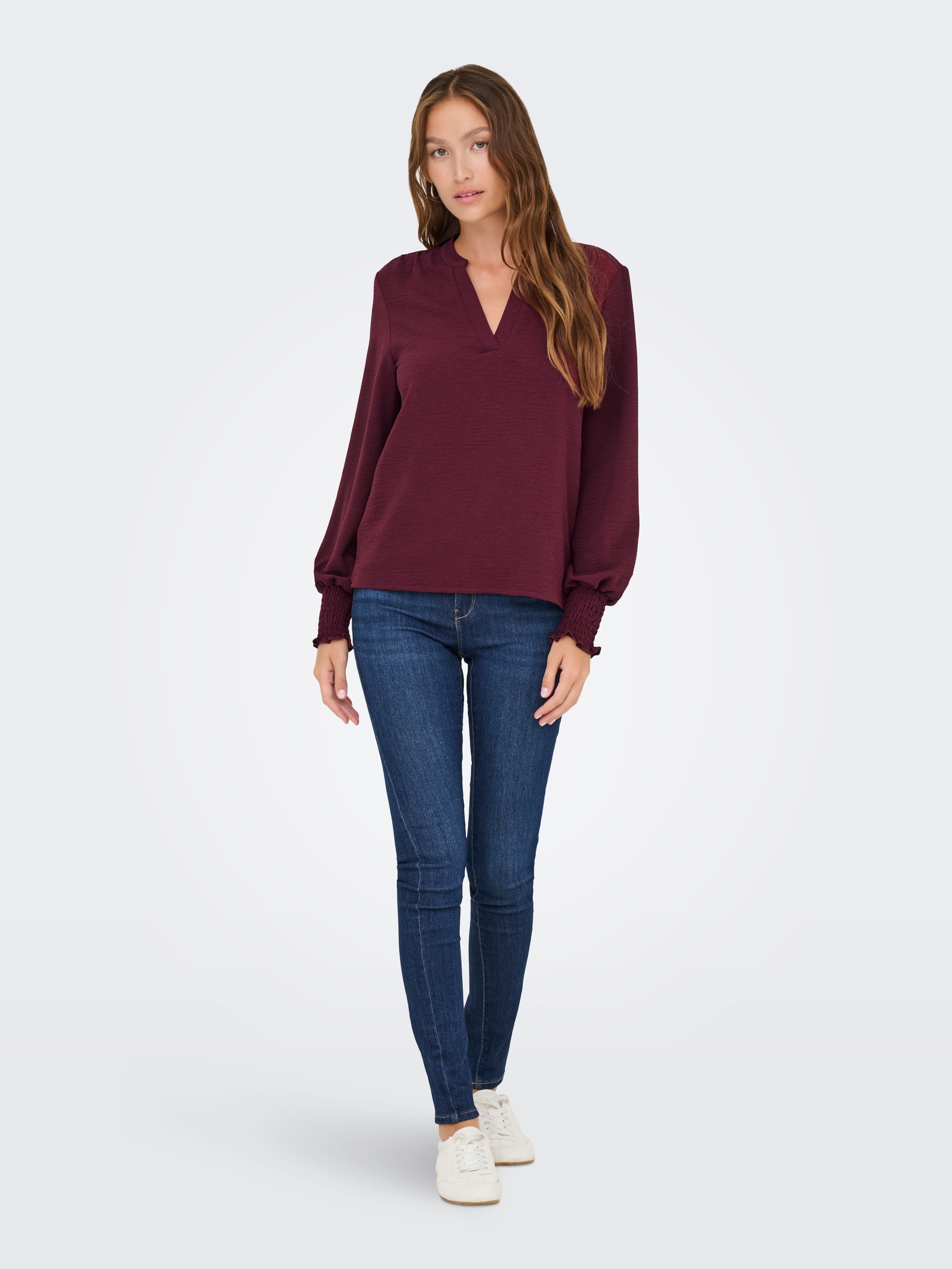 ONLY Blusenshirt »ONLMETTE V-NECK LS SMOCK TOP NOOS WVN«