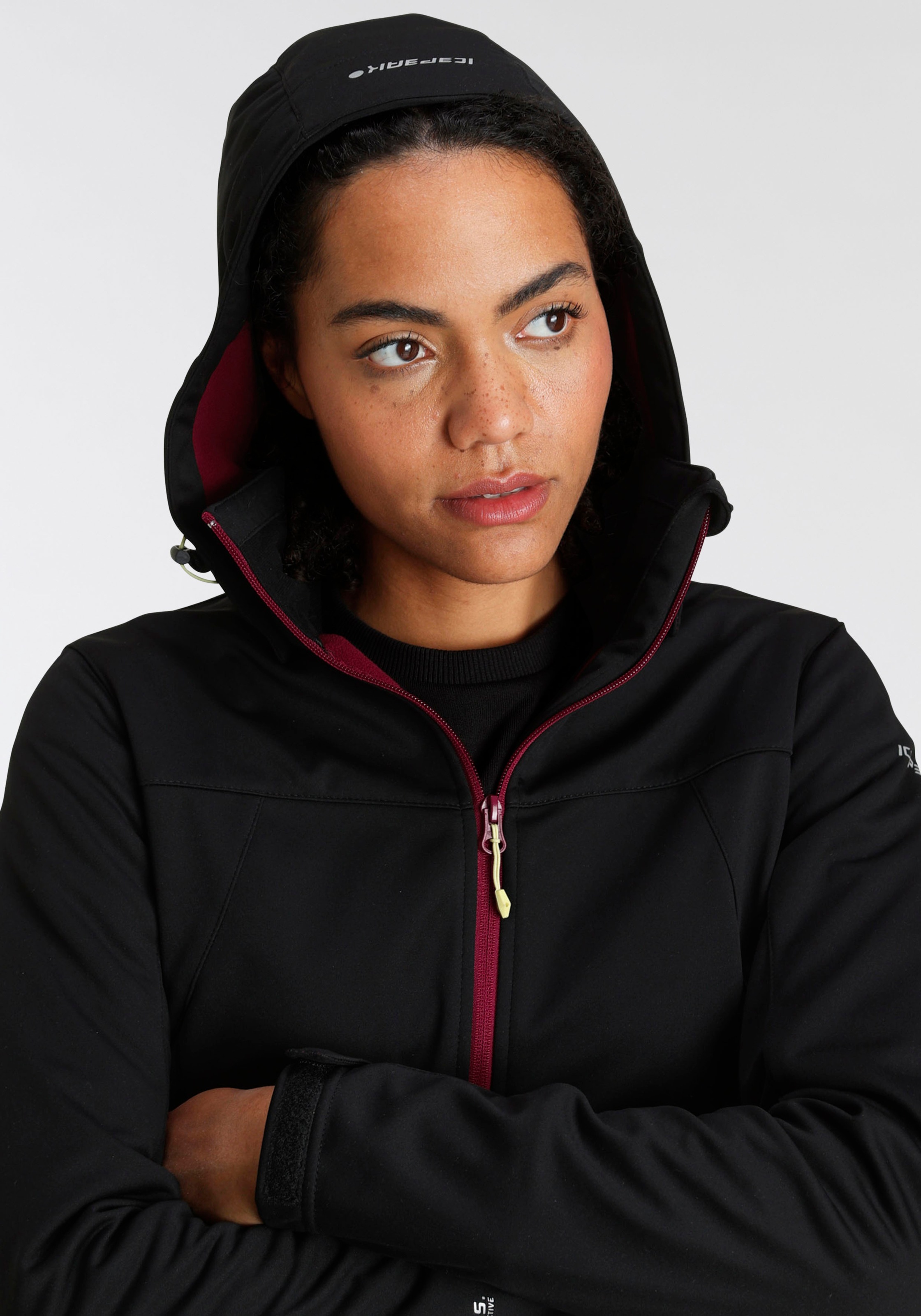 Icepeak Softshelljacke »D SOFTSHELLJACKE BOISE«, (1 St.), mit Kapuze, Wasserdicht & Winddicht
