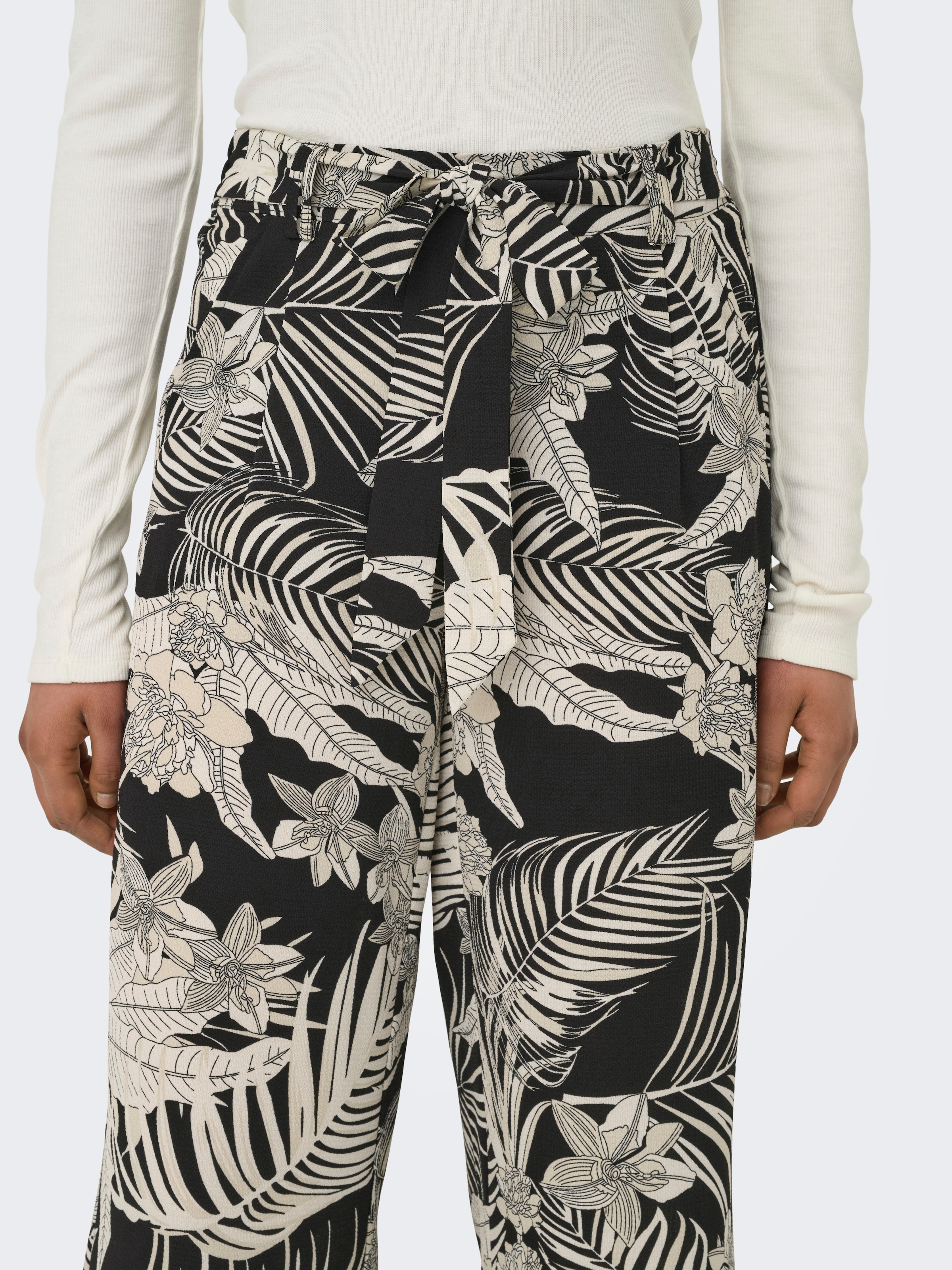 ONLY Palazzohose »ONLWINNER PALAZZO CULOTTE PANT NOOS PTM«, in uni oder gestreiftem Design