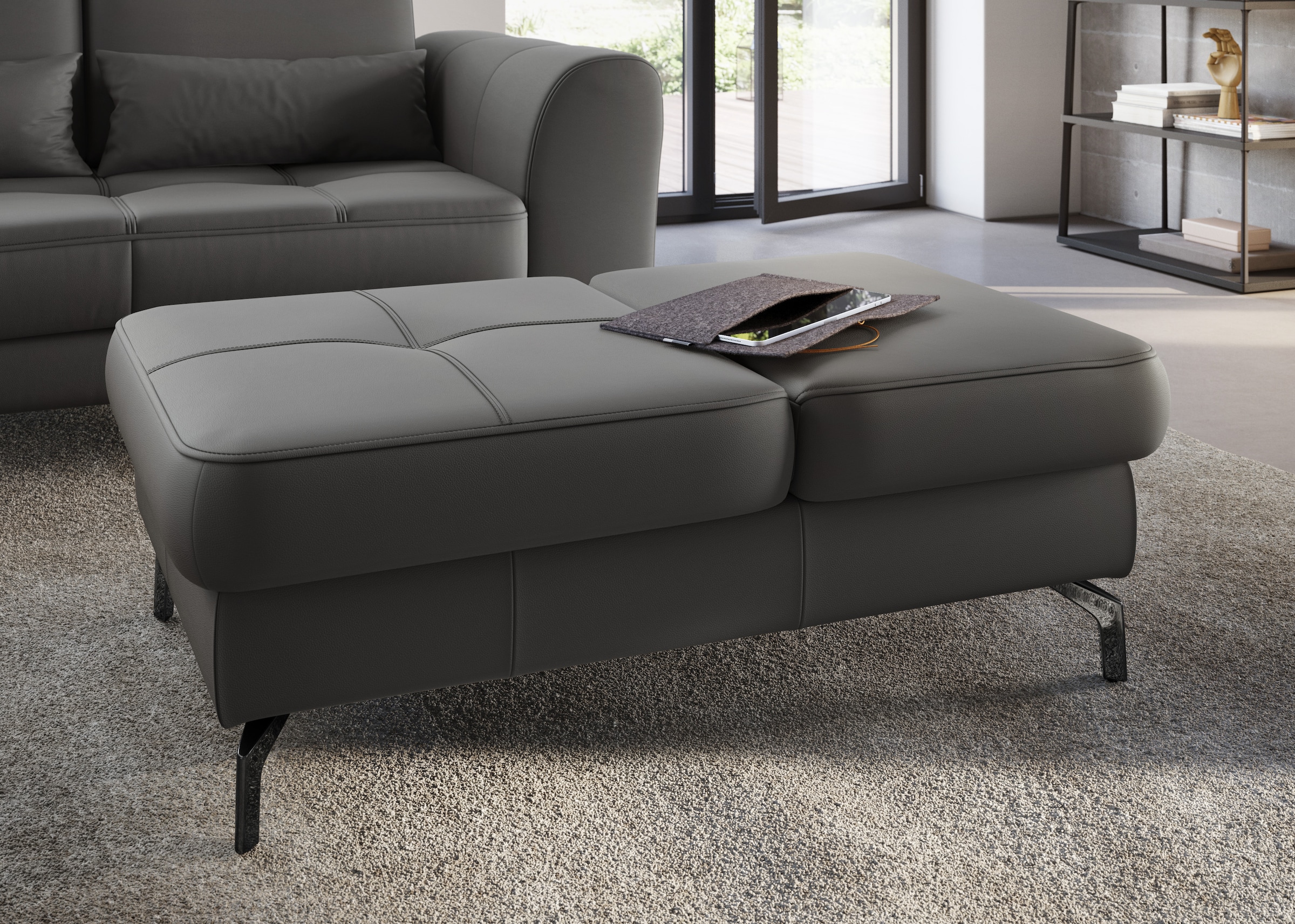 sit&more Hocker »Bendigo«, mit Klappfunktion, Bodenfreiheit 12 cm, wahlweise in 2 Fußfarben
