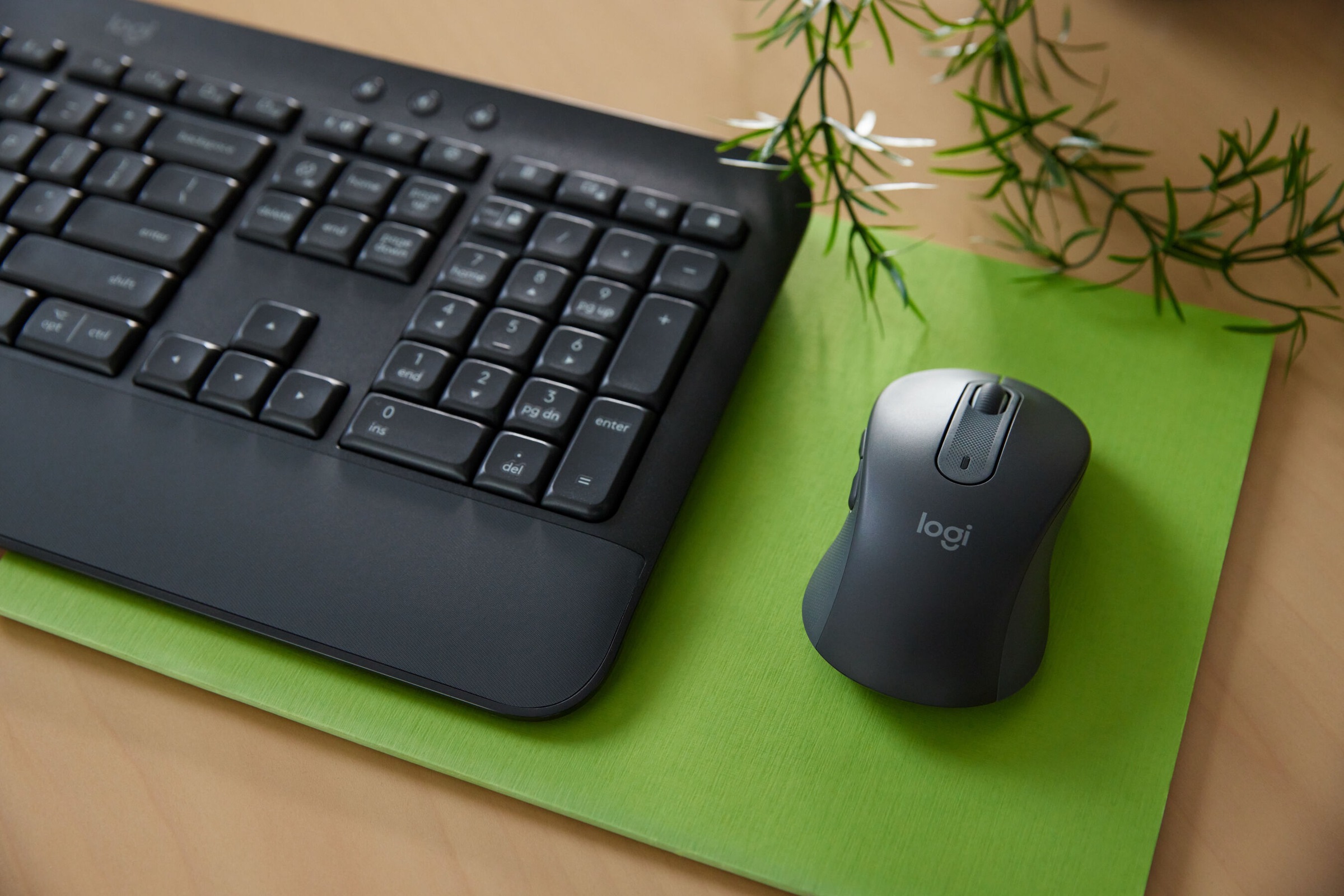 Logitech Tastatur »920-010994«, (Fn-Tasten-Windows-Sperrtaste-Ziffernblock)