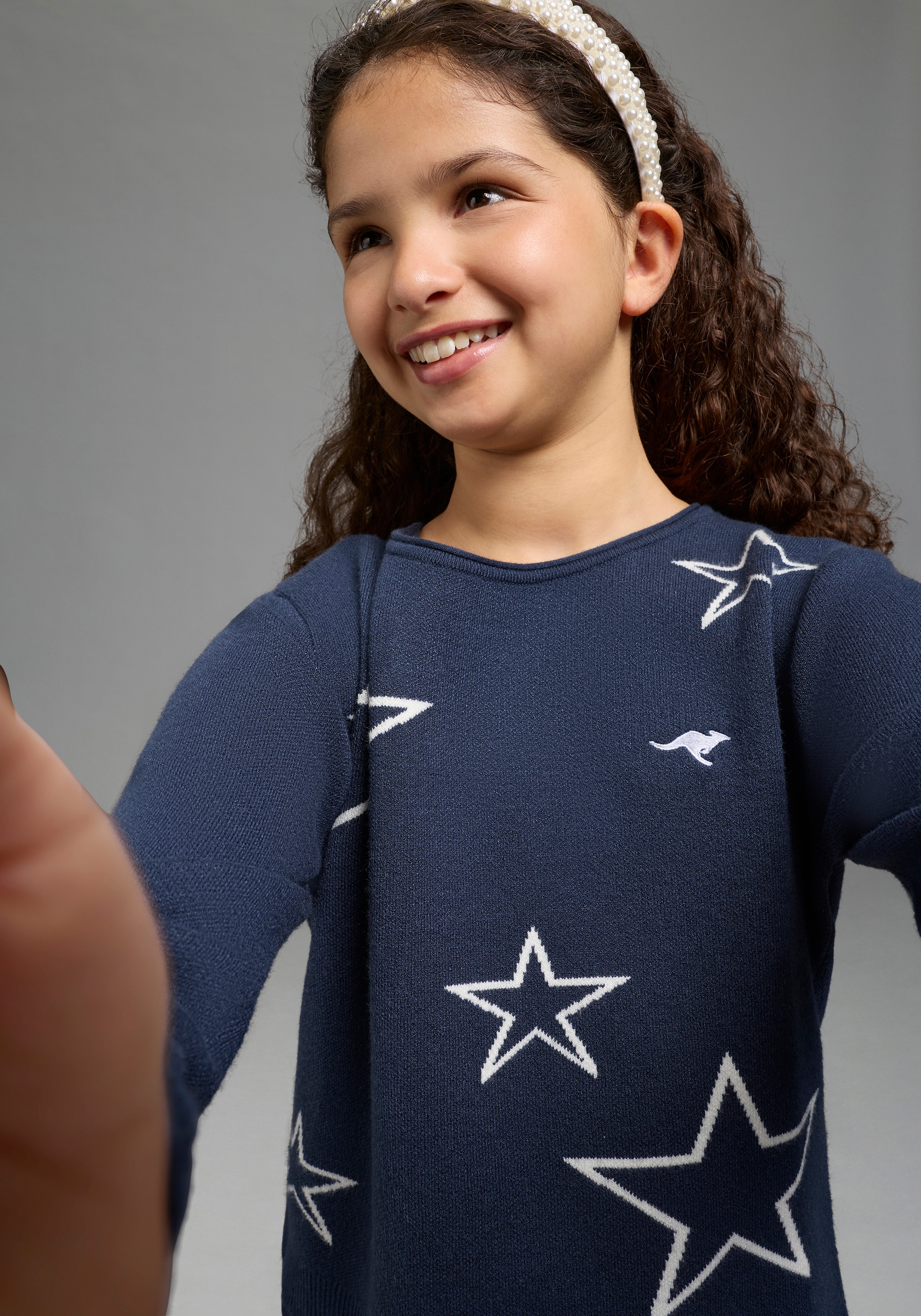 KangaROOS Strickpullover »Strickpullover mit Sternen von KangaROOS« Weicher Pullover mit Sternen-Motiv, elastisches Strickmaterial
