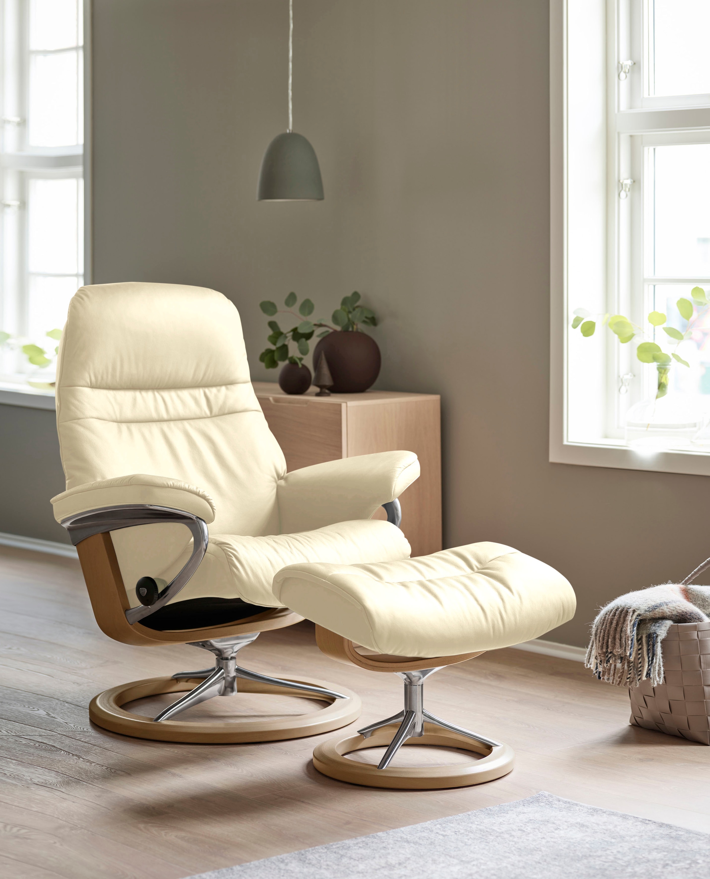 Stressless® Relaxsessel »Sunrise«, (Set, Relaxsessel mit Hocker), mit Signature Base, Größe S, Gestell Eiche