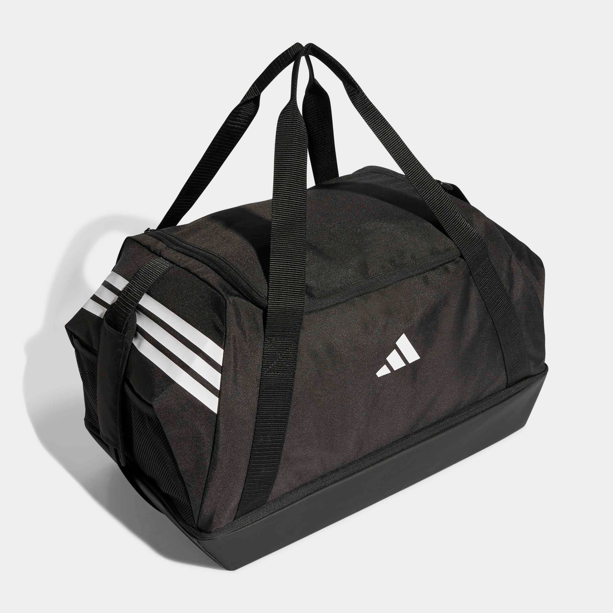 adidas Performance Sporttasche »TIRO MEDIUM DUFFELBAG MIT BODENFACH«