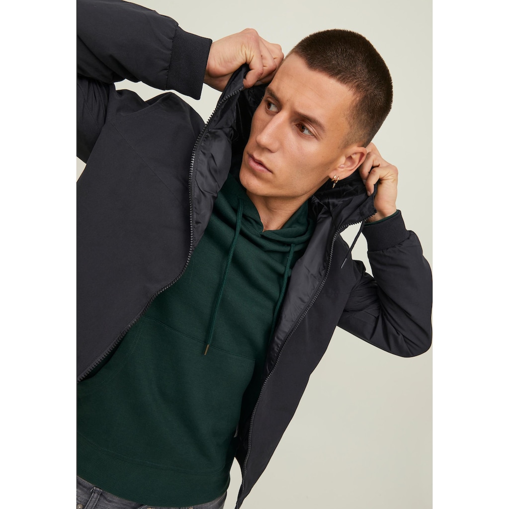 Jack & Jones Windbreaker »RUSH BLOCKING HOOD BOMBER«, mit Kapuze