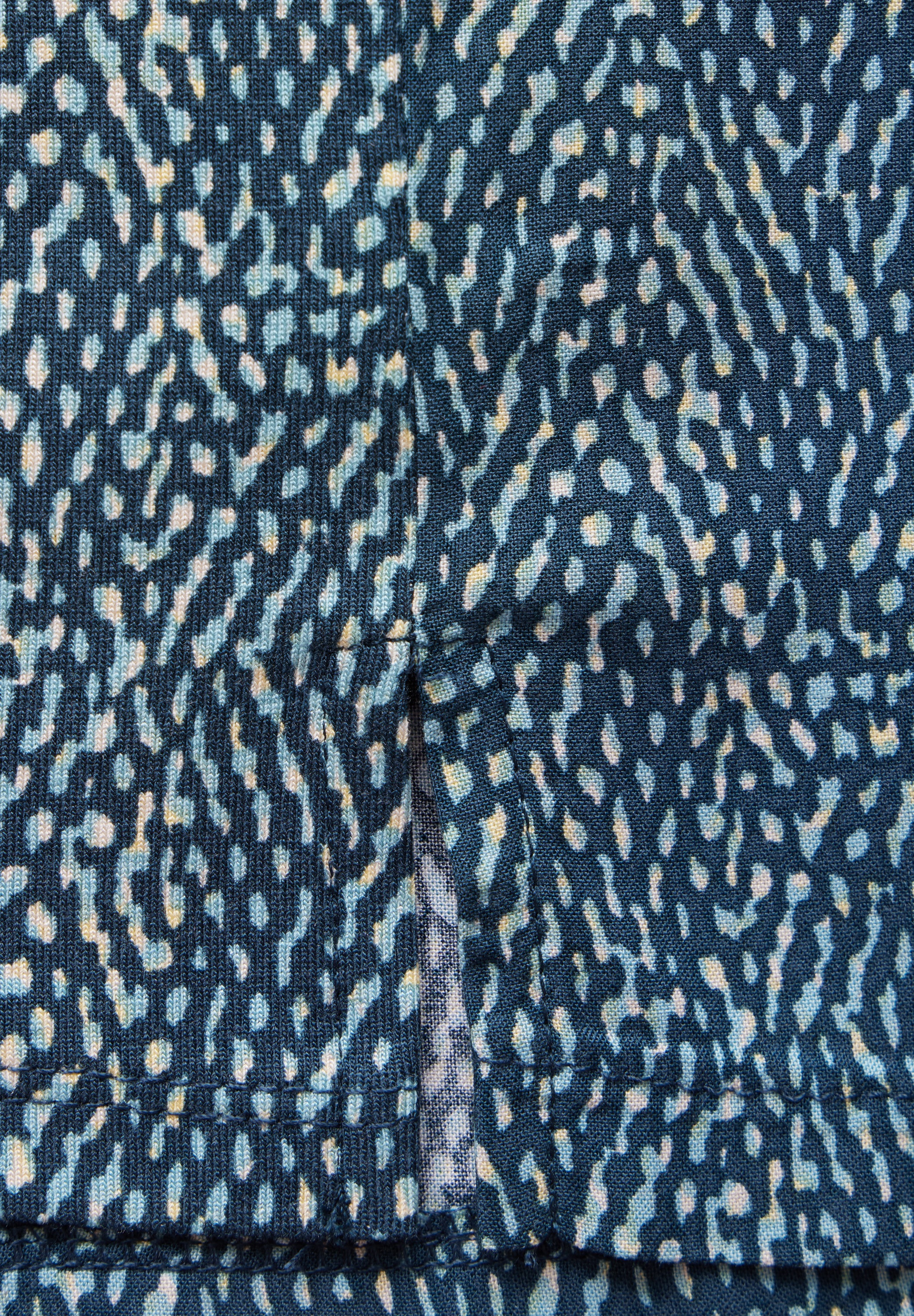 STREET ONE Langarmshirt, mit grafischem Allover-Muster