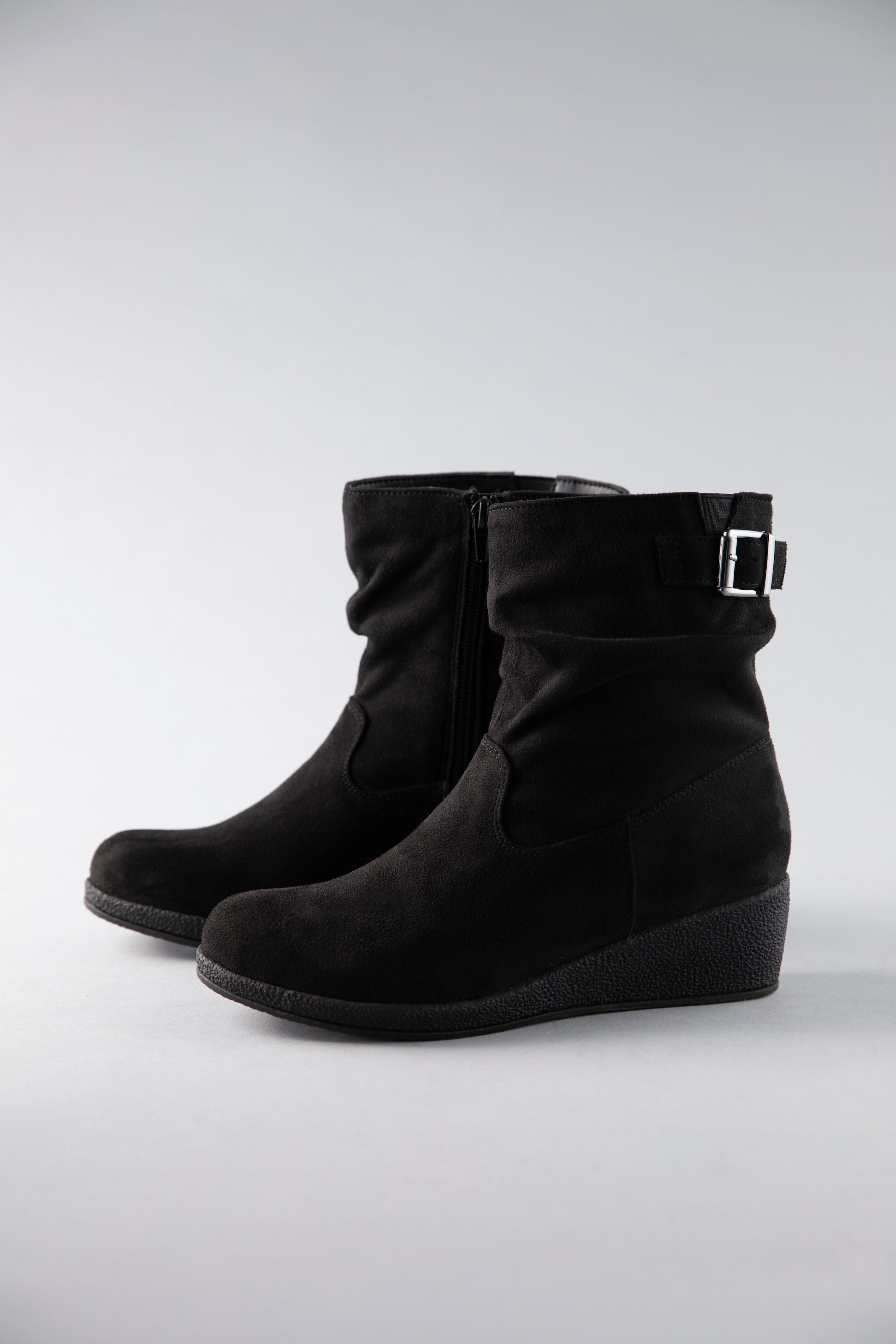 Keilstiefelette, Keilboots, Casual-Stiefelette mit slouchy Schaft - NEUE KOLLEKTION