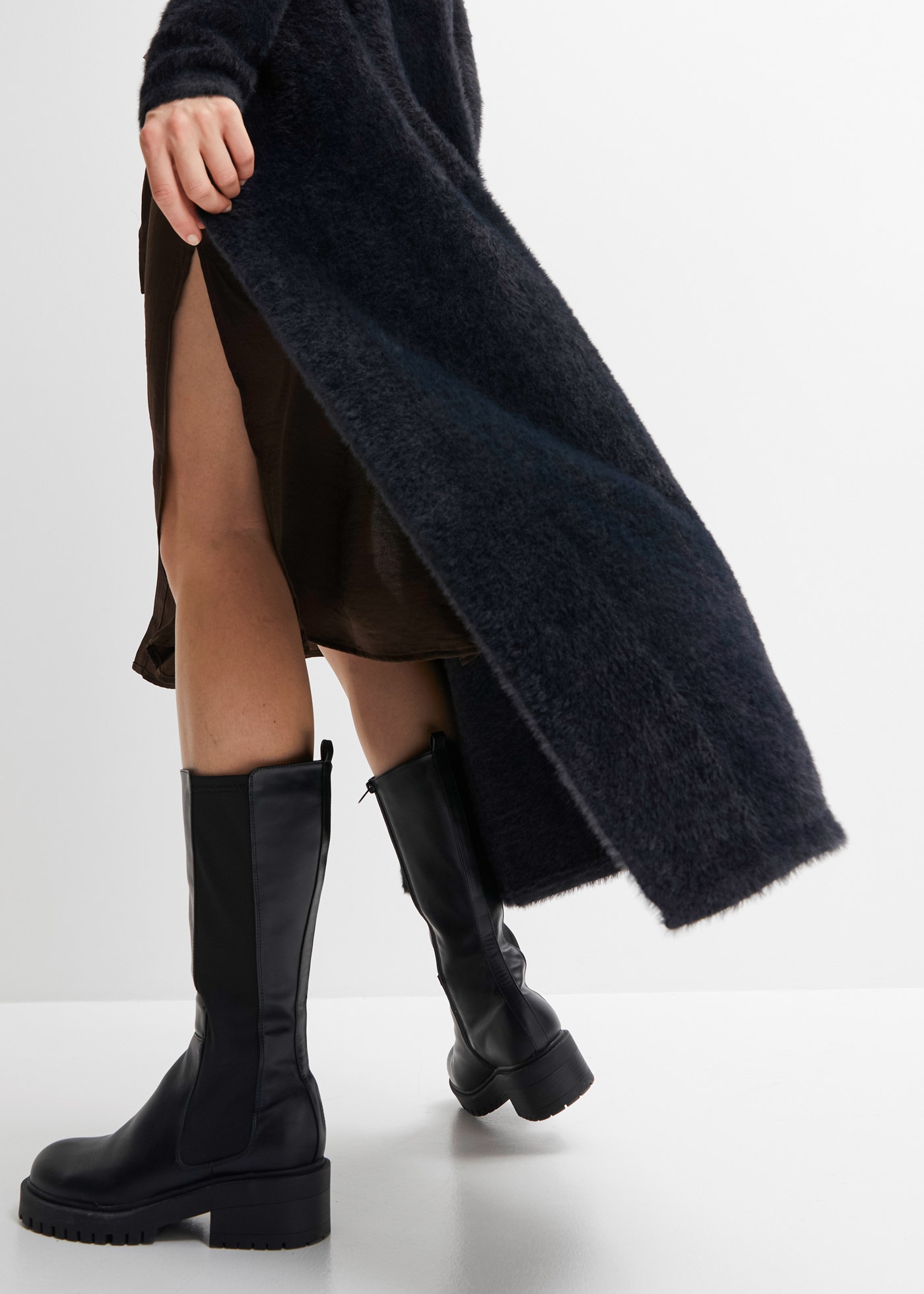 bonprix Strickmantel aus Viskose, Polyamid, Polyacryl und Polyester, langer Schnitt