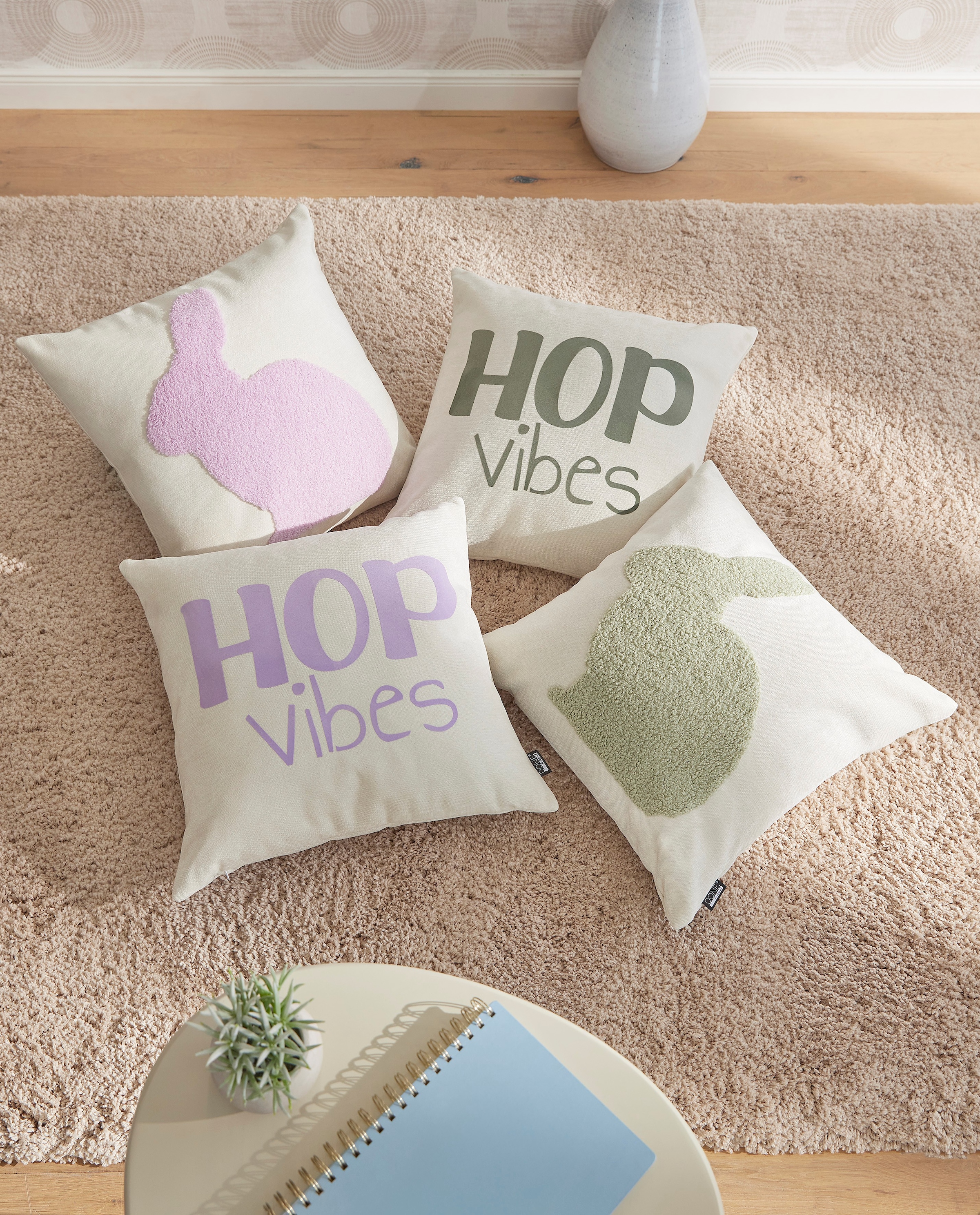 done.® Dekokissen »HOB VIBES« Weicher Chenille-Stoff
Kuschelige Beflockung