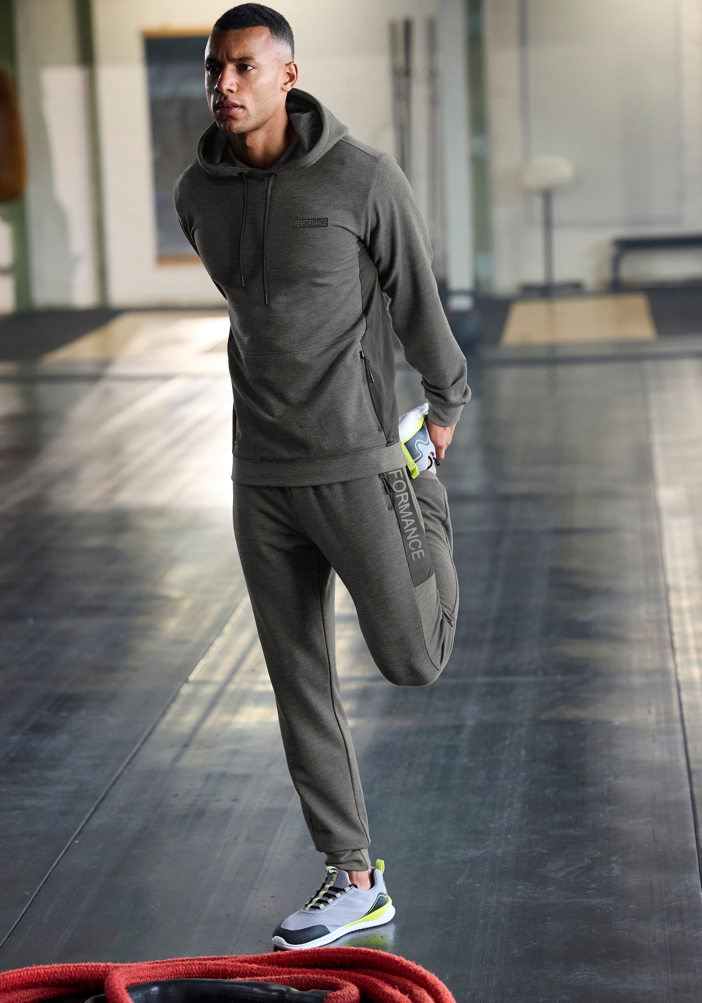 AUTHENTIC LE JOGGER Kapuzenpullover »- Sport-Hoodie«, melierte Optik, mit Reißverschlusstasche