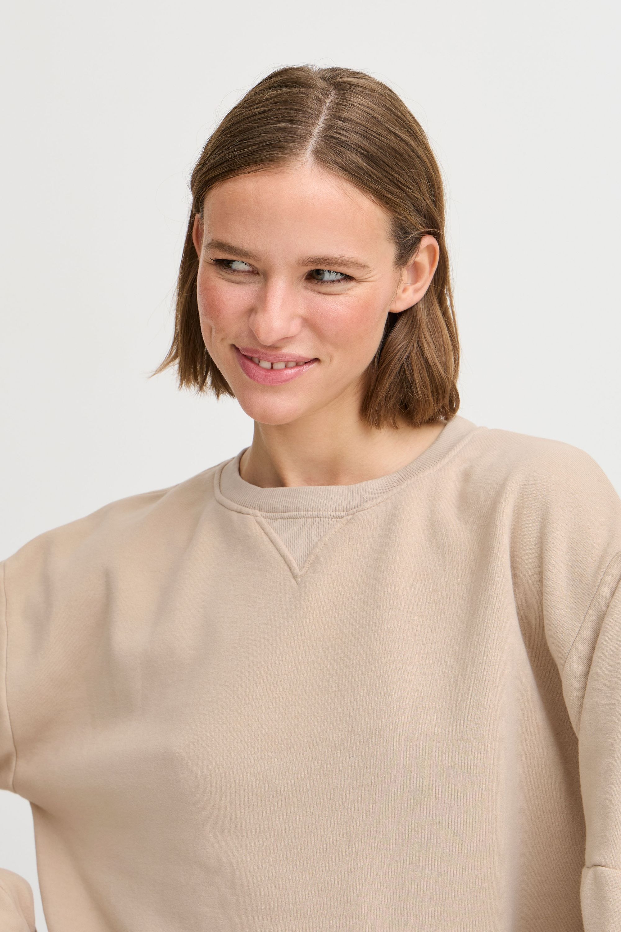 b.young Sweatshirt »Rundhalspullover BYSTANA SWEAT -«