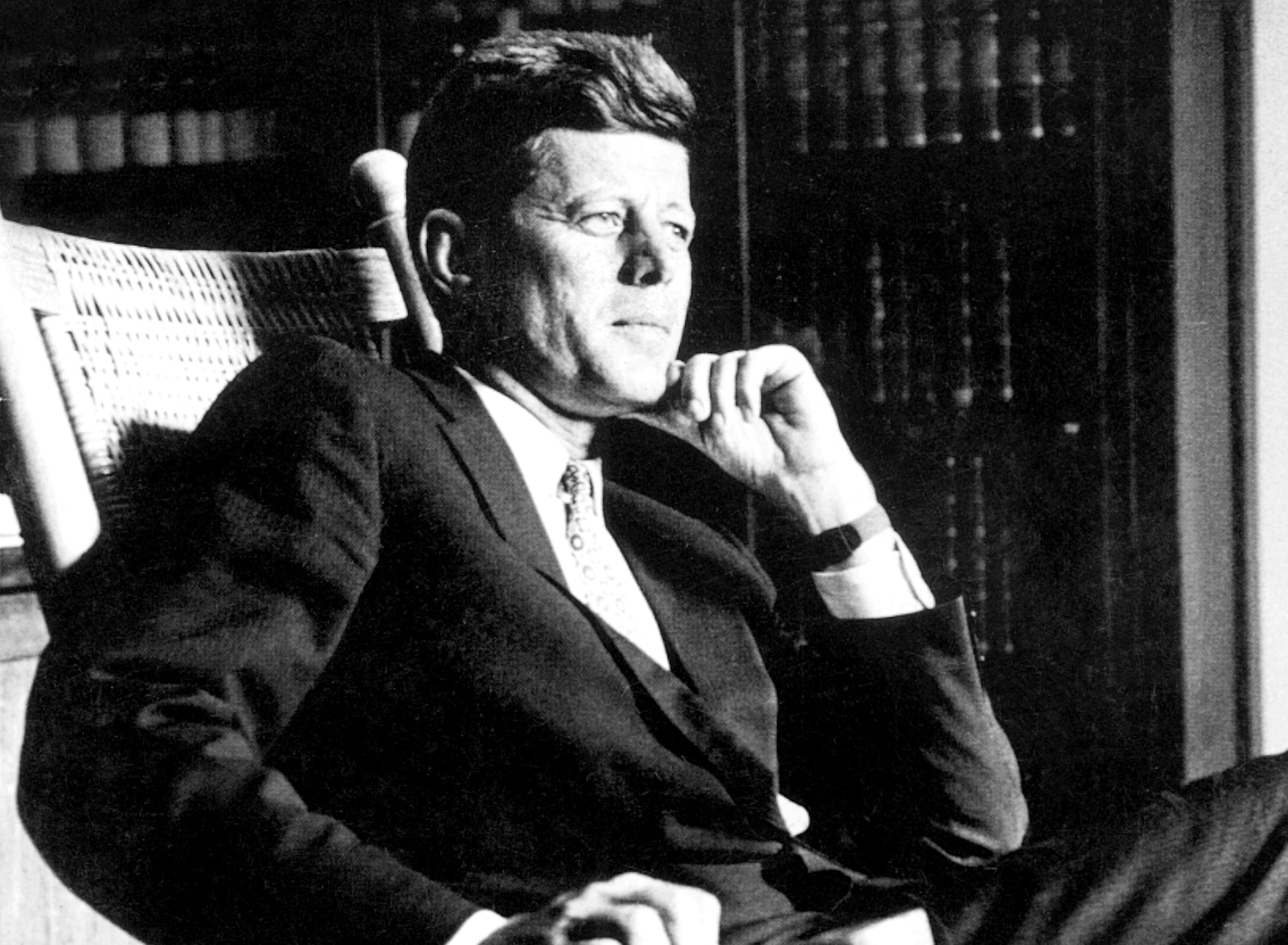 queence Acrylglasbild »Kennedy«, Schwarz-Weiß-Mann-Stars-Schwarz-Weiß, Fine Art-Print in Galeriequalität