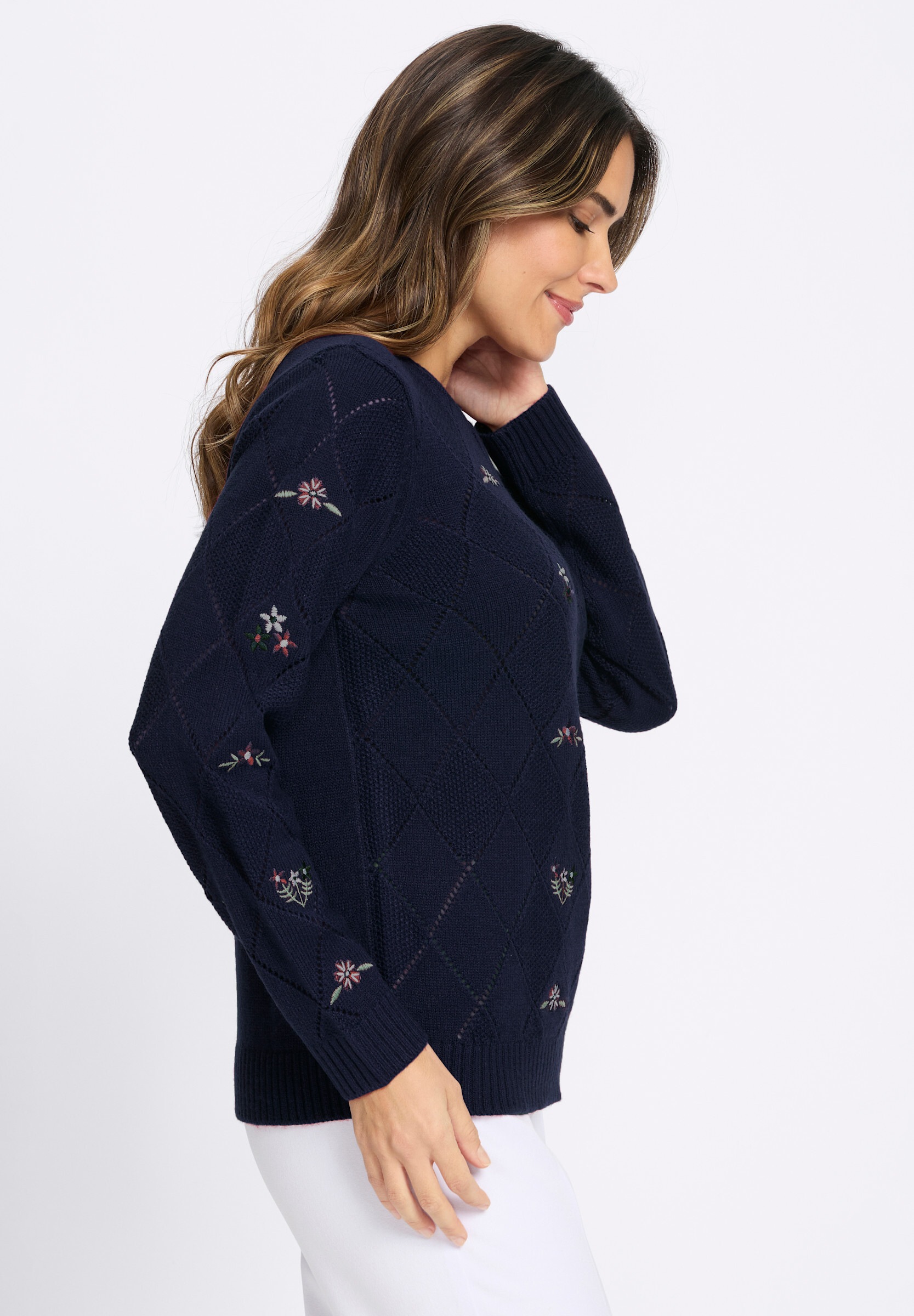 Sieh an! Longpullover »Ajour-Pullover Ajourpullover mit floraler Stickerei«