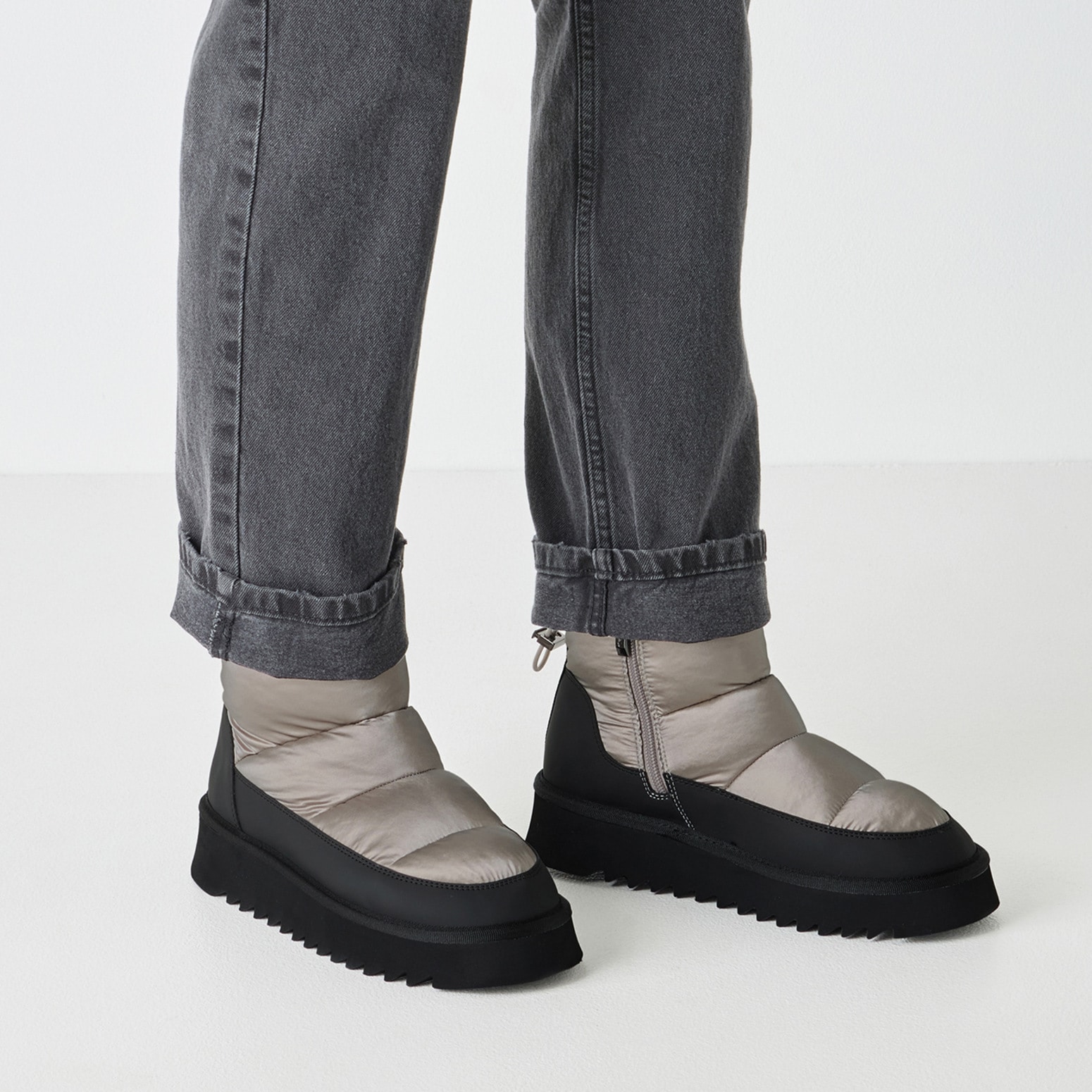 Tamaris Winterboots  , Plateau, Snowboots, Outdoorschuh, Schnellverschluss am Schaftrand