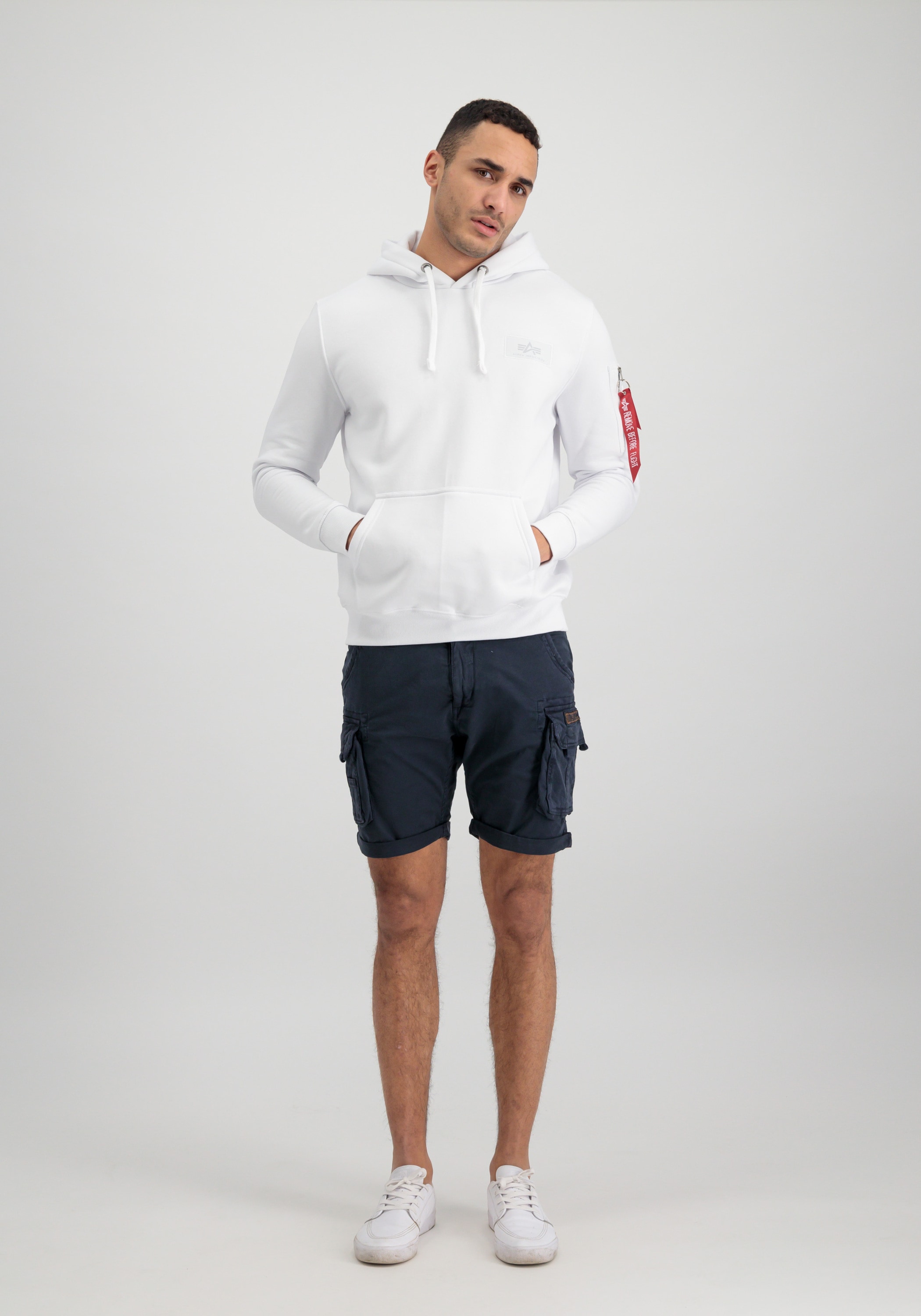 Alpha Industries Shorts »Alpha Industries Men - Shorts Crew Short«